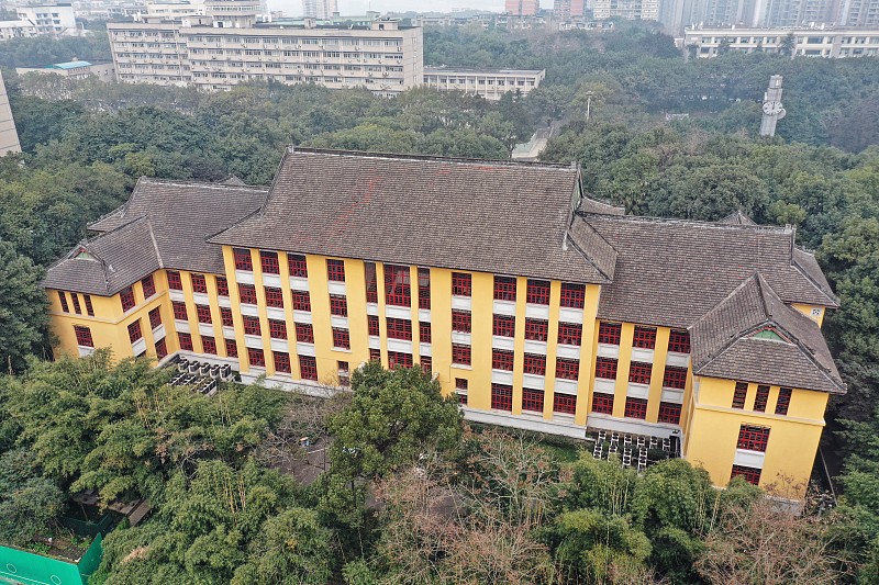 重庆大学怎么样？就业好吗？