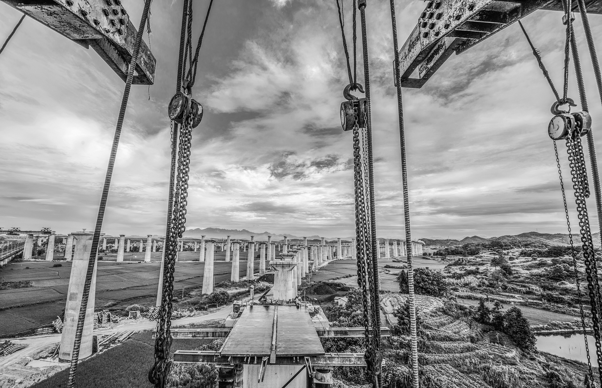 云南高铁学校报考条件_昆明重点高铁学校