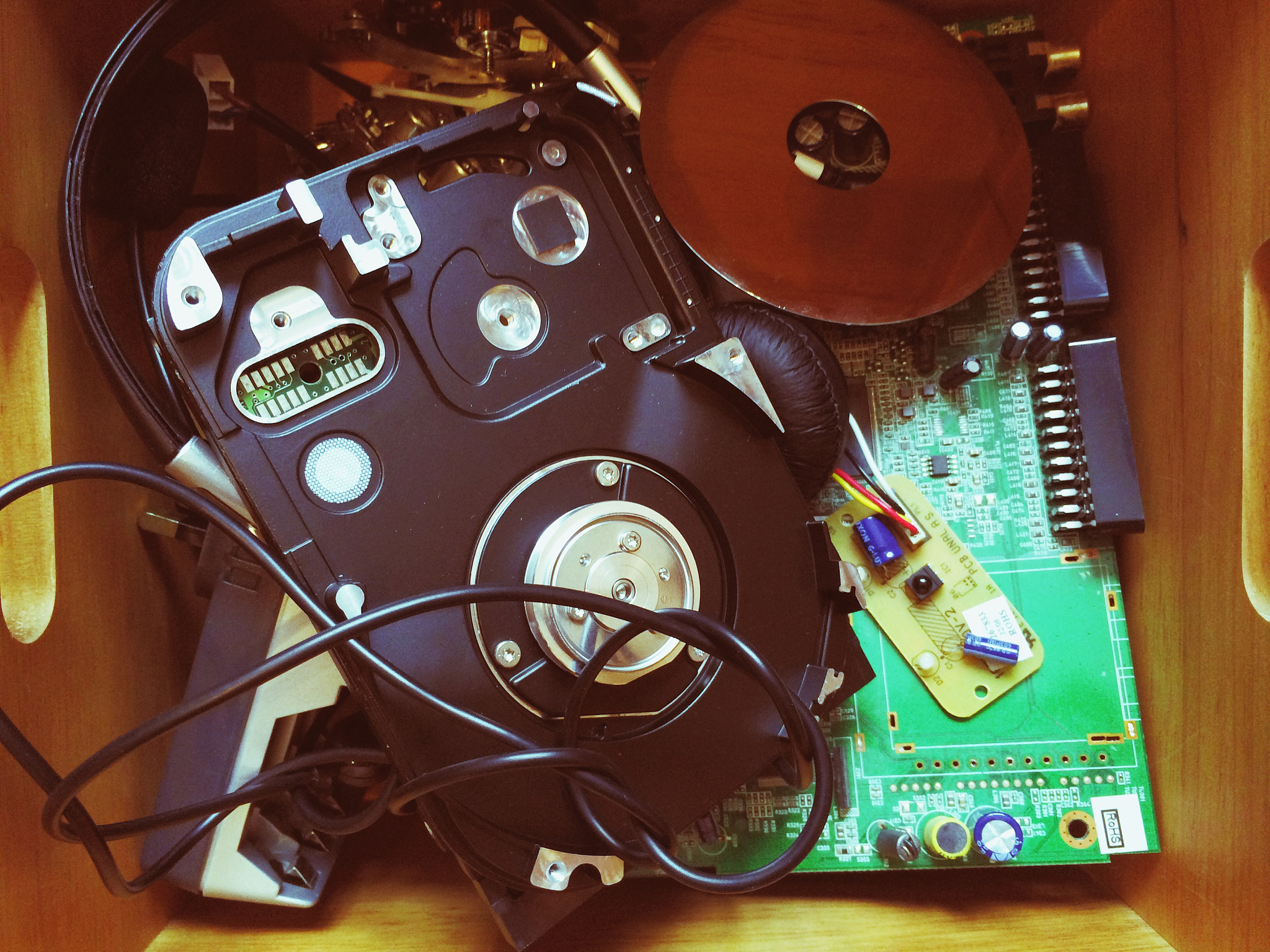 rootlocalhost~# play music二哈ya - 肯定FLACALSA lib confmiscc767parse_card cannot find card 0ALSA lib confc4732_snd_config_evaluate function snd_func_card_driver returned error No such file or directoryAL