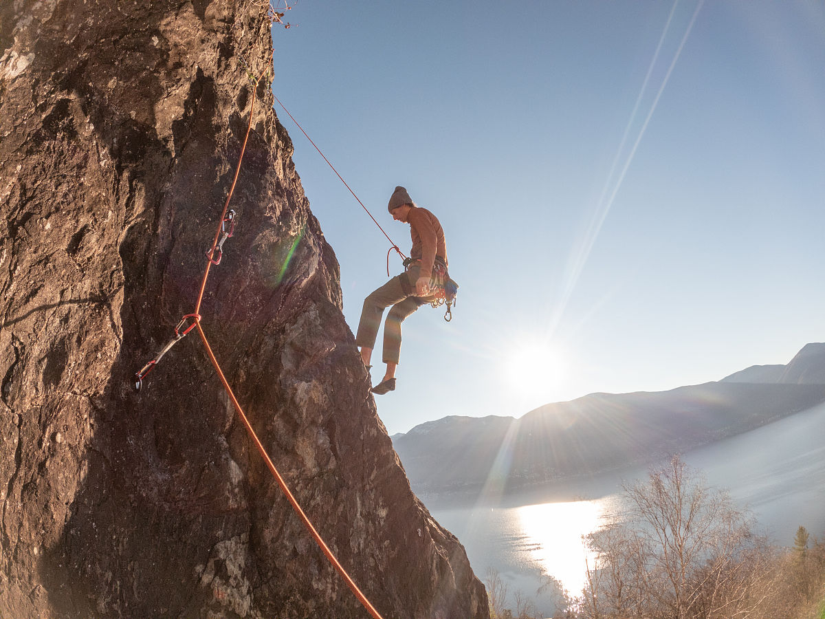 人生的巅峰：攀登与收获