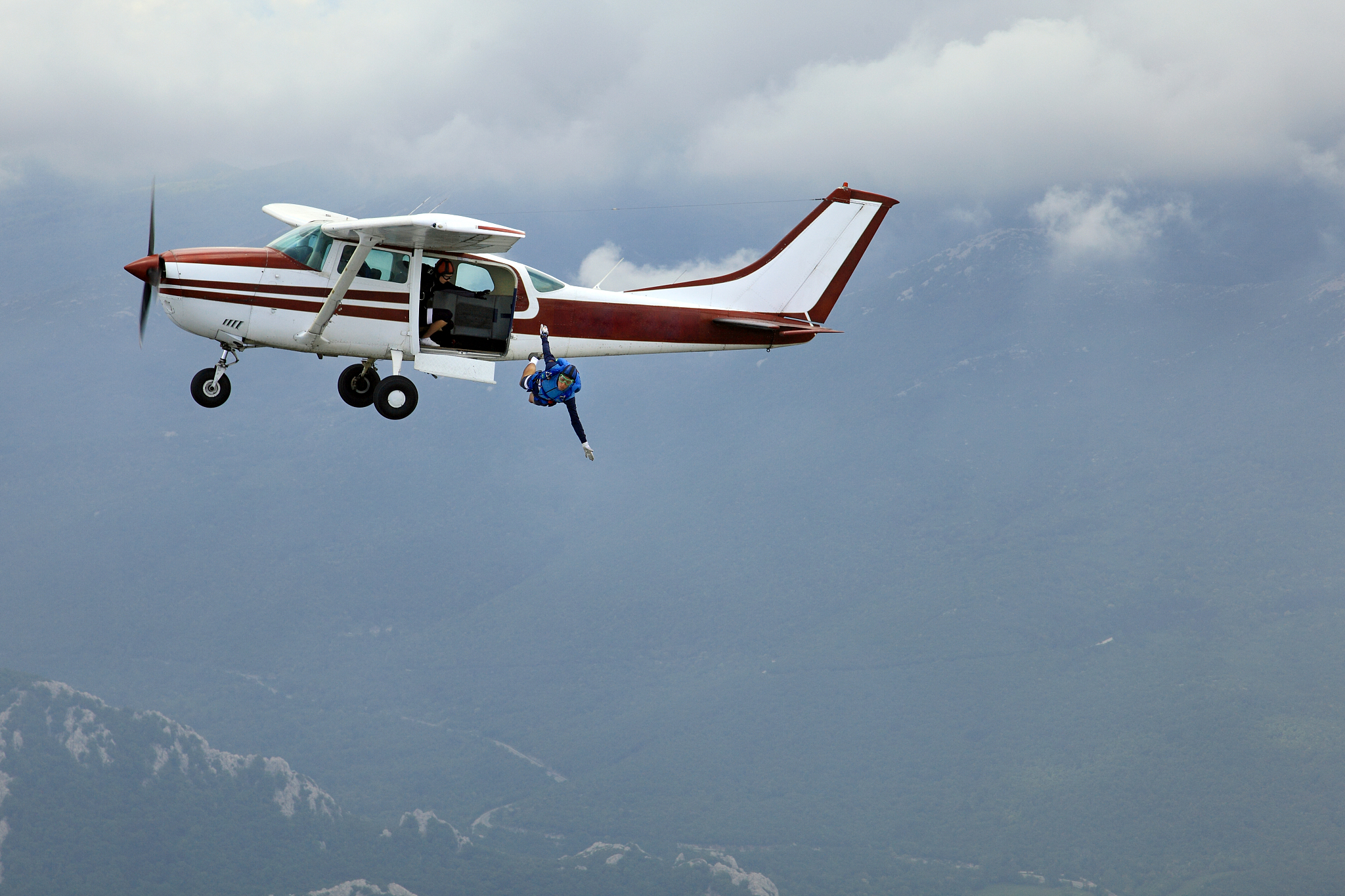 怎么用塞斯纳飞带功率失速