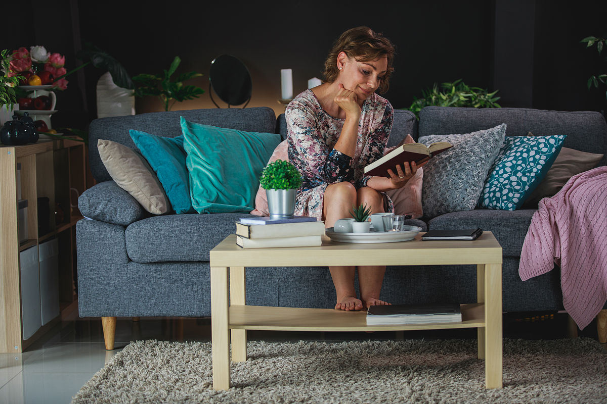 写一段搭讪美女的小说对话能幽默一点吗