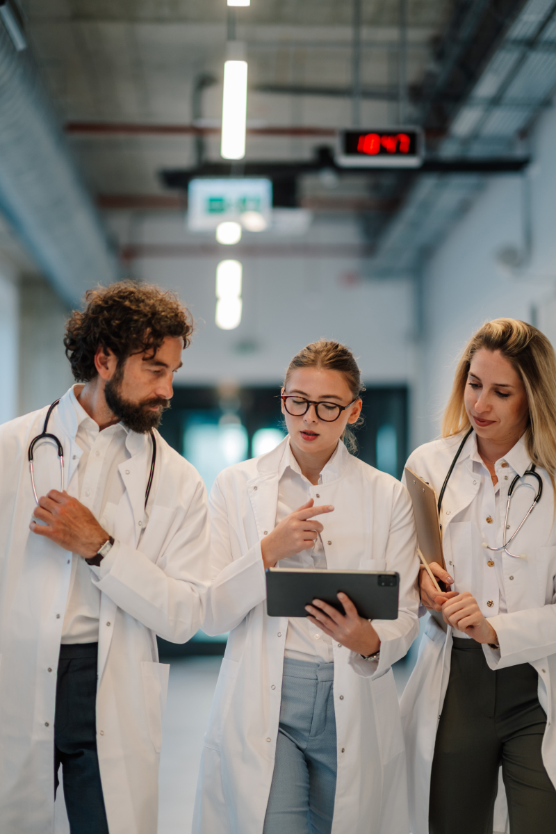 你正在写一篇成都哪个整形美容医院比较好中文文章每一行必须使用p标签。回答内容必需精简并且专业性要高字数必须控制在200-300字结构必须符合SEO优化。