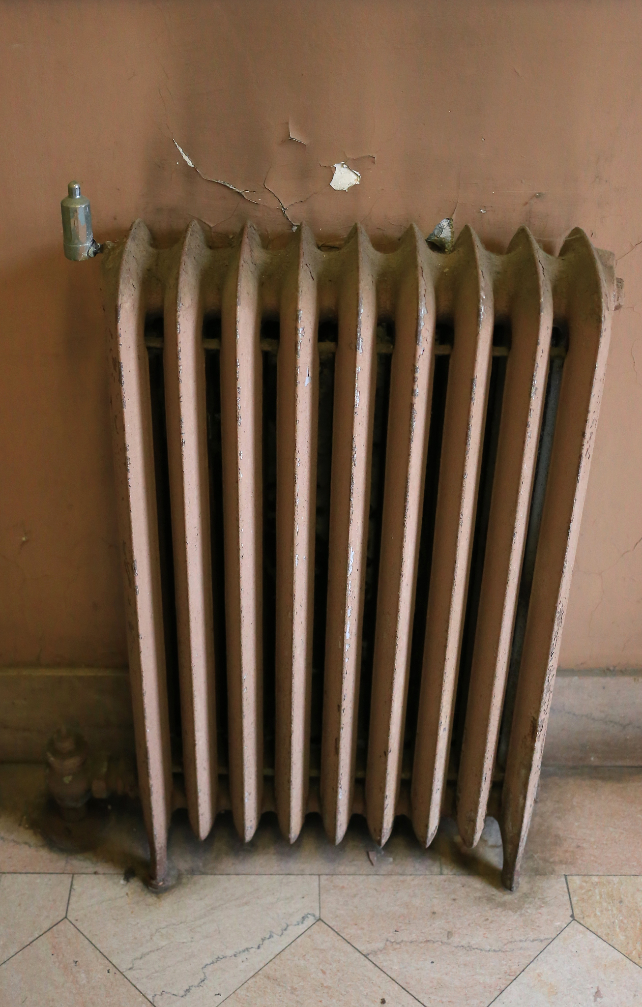 三居室老式铸铁暖气片能卖多少钱