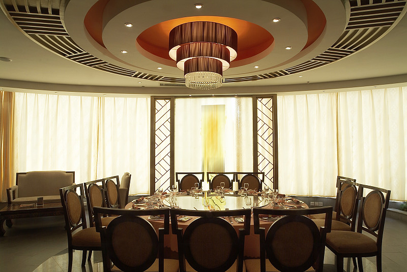 商务宴请首选！高品质包间，打造成功氛围