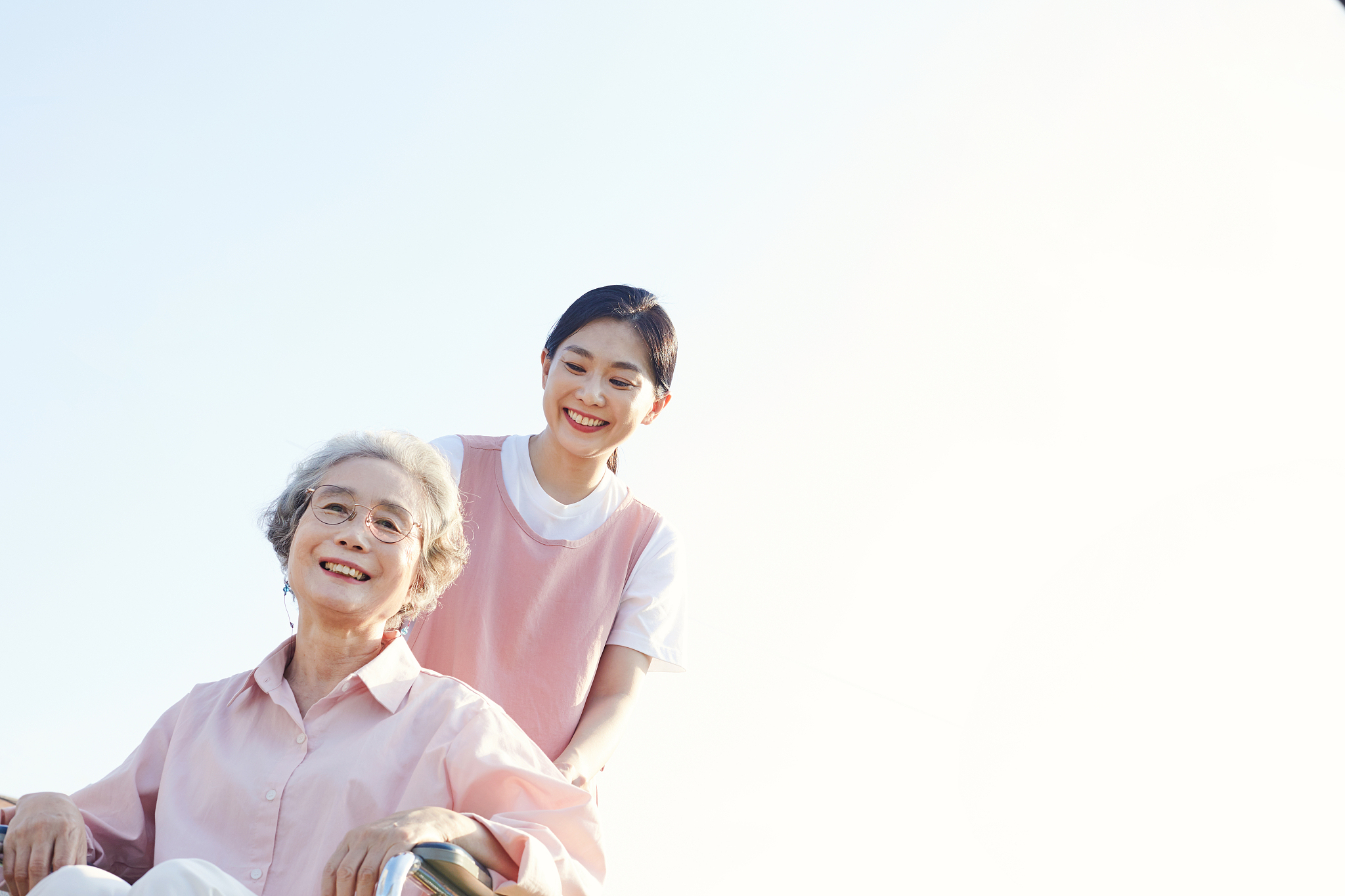 广西卫生职业技术学院老年服务与管理专业就业前景好吗？