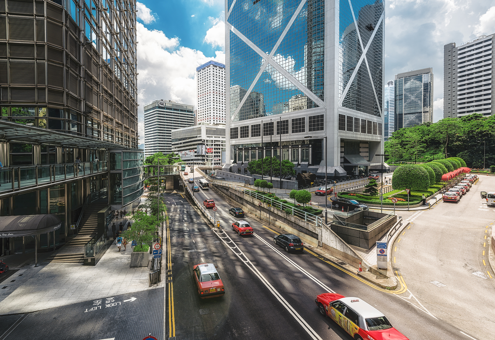 预算就是4000 只要交通便利就可以