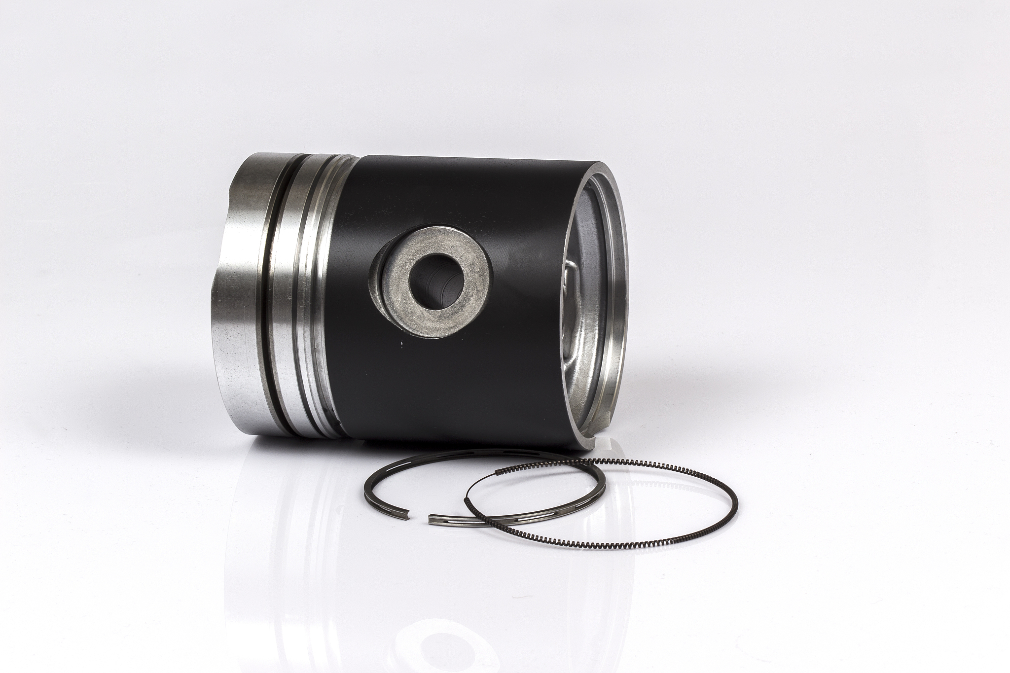 otomobil piston parts