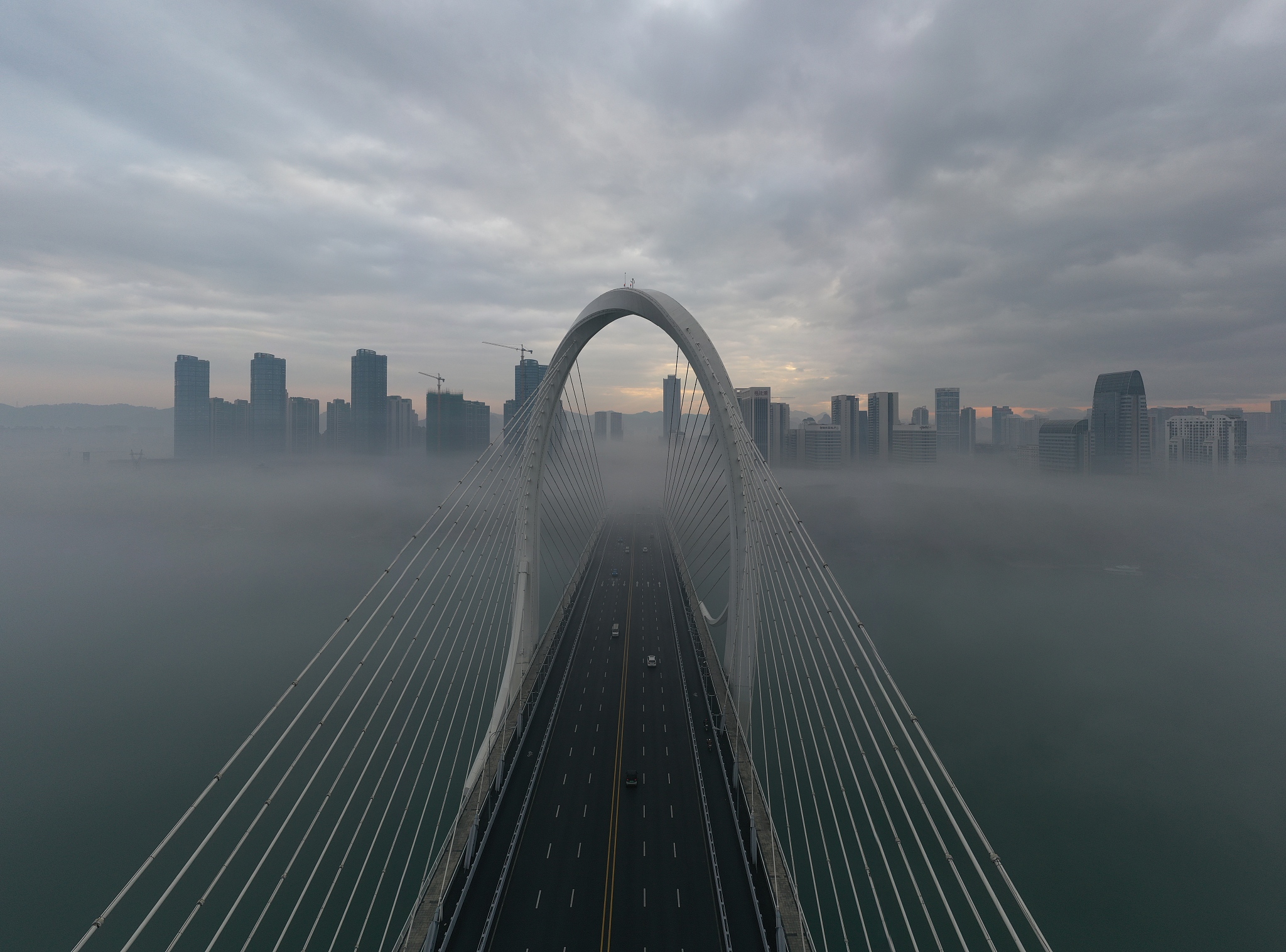 广西就业前景好的中专学校推荐：广西师范学校、广西机电职业技术学校、广西城市职业学院