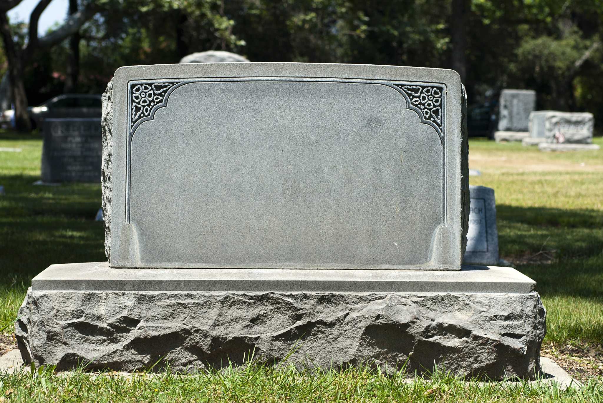 我要制作一块5080的石碑石碑上要刻有正大光明四个字