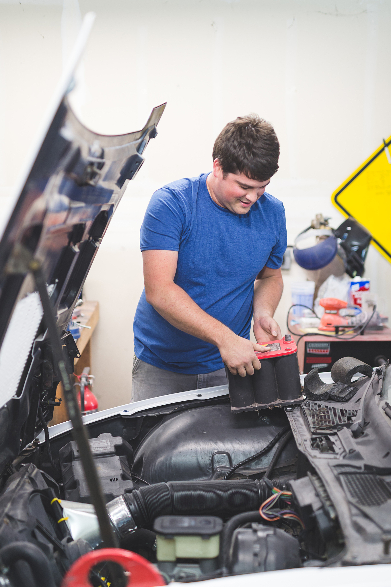 烟台汽车工程职业学院新能源汽车运用与维修专业怎么样？就业前景如何？