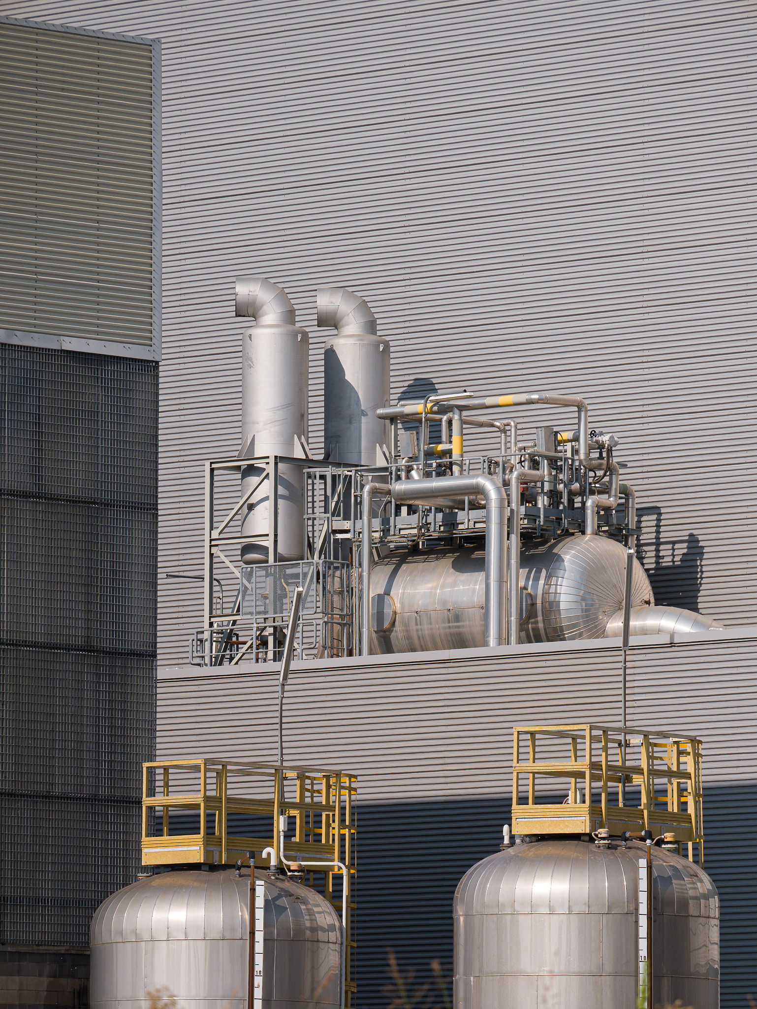 油厂工厂设计说明书：安全、高效、环保的生产场所