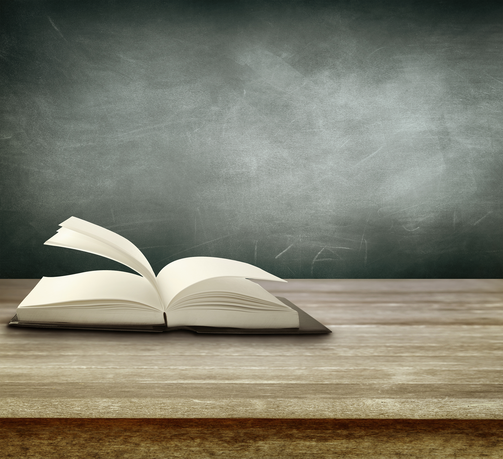 human 你能说几句读书很有意义的句子嘛;human 好的句子摘录; AI 当你读书时你不仅仅是在获取知识你也在培养自己的思维能力和扩展自己的视野。读书是通往智慧之路的重要一步它能够帮助我们更好地理解自己和世界。; AI 1 读书是一种和时间对话的方式让我们与过去的智慧和未来的可能性建立联系。2 书籍是最好的朋友是永远不会欺骗你的知识之源。3 读书不仅可以扩展我们的知识面还可以提高我们的品