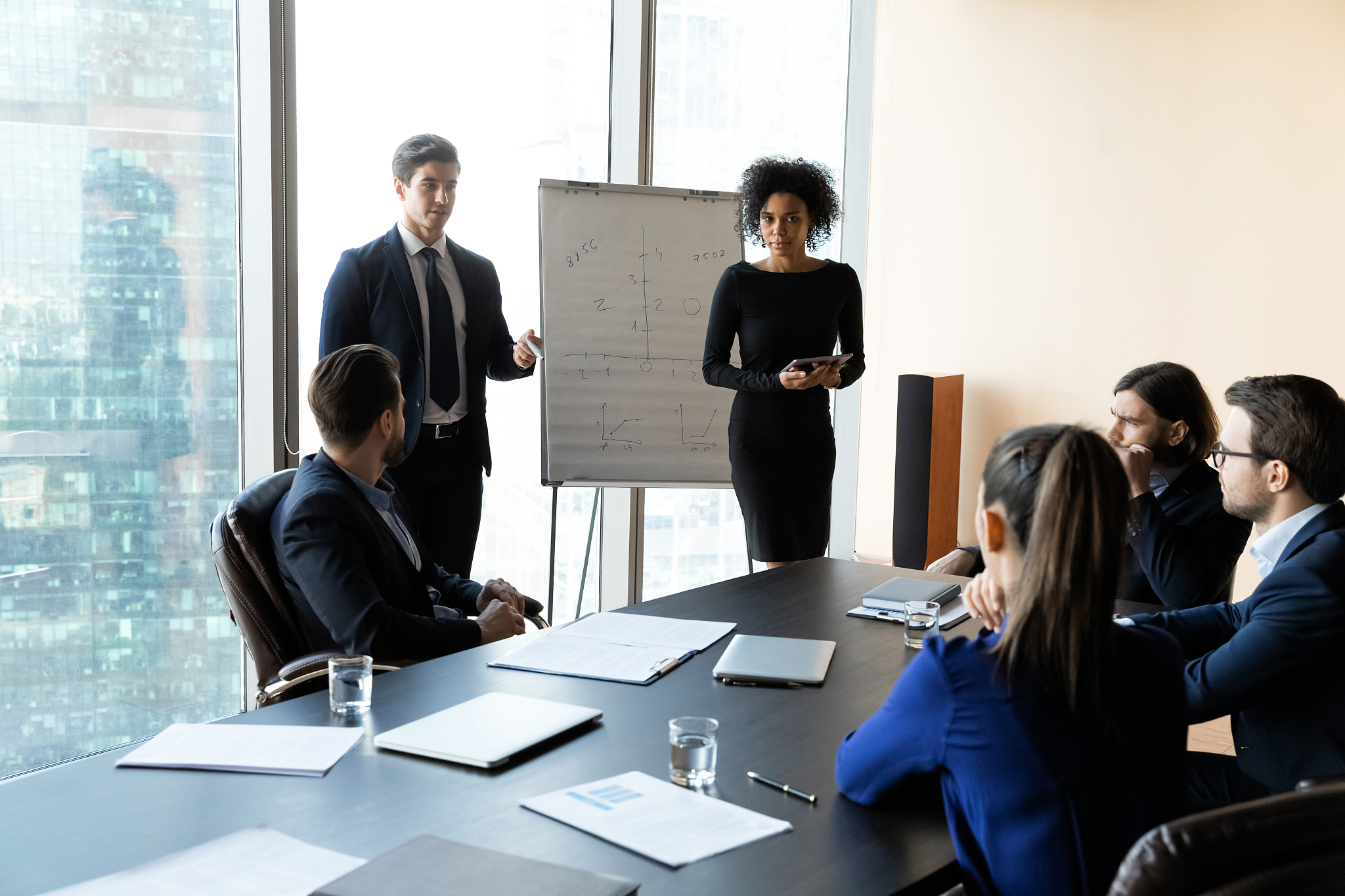 如何打造高效培训：从目标设定到效果评估