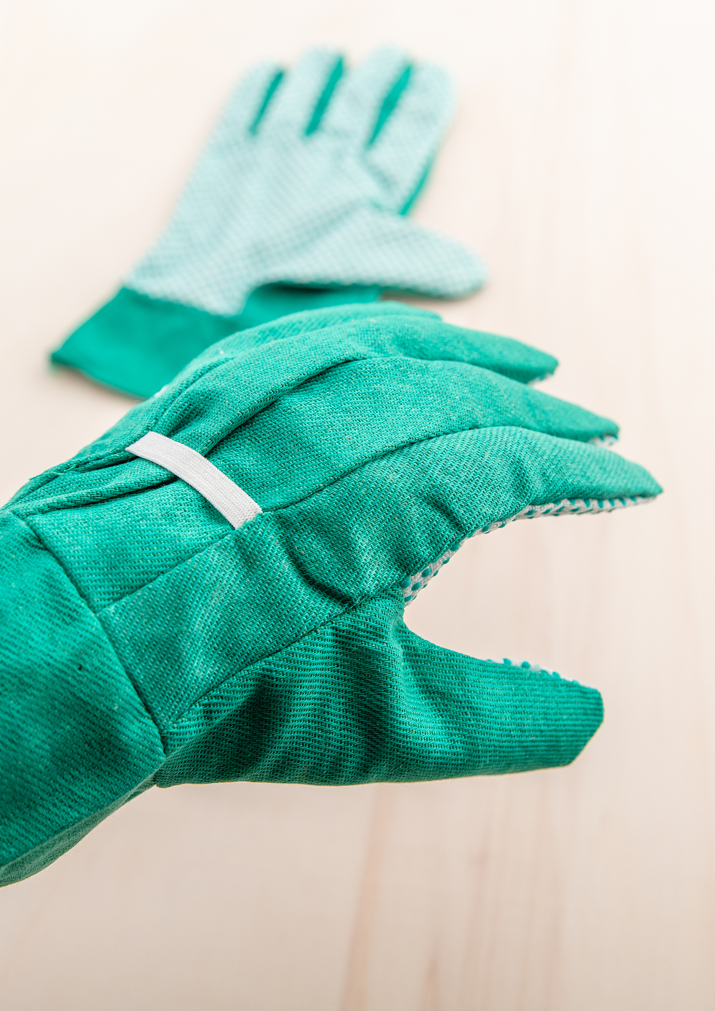 garden gloves