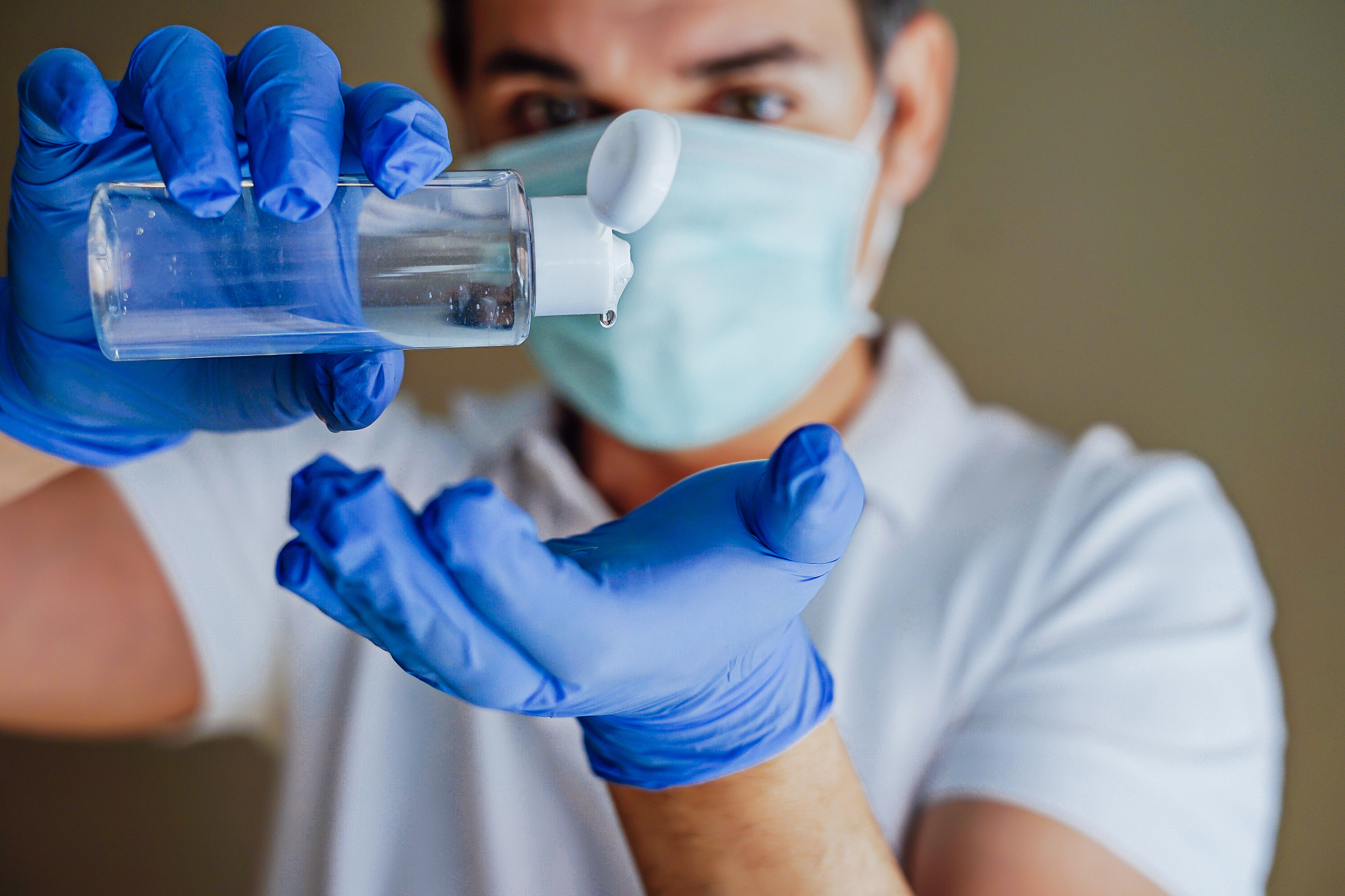 帮我以犬源猪圆环病毒PCV4流行病学调查和Cap测序为题写论文