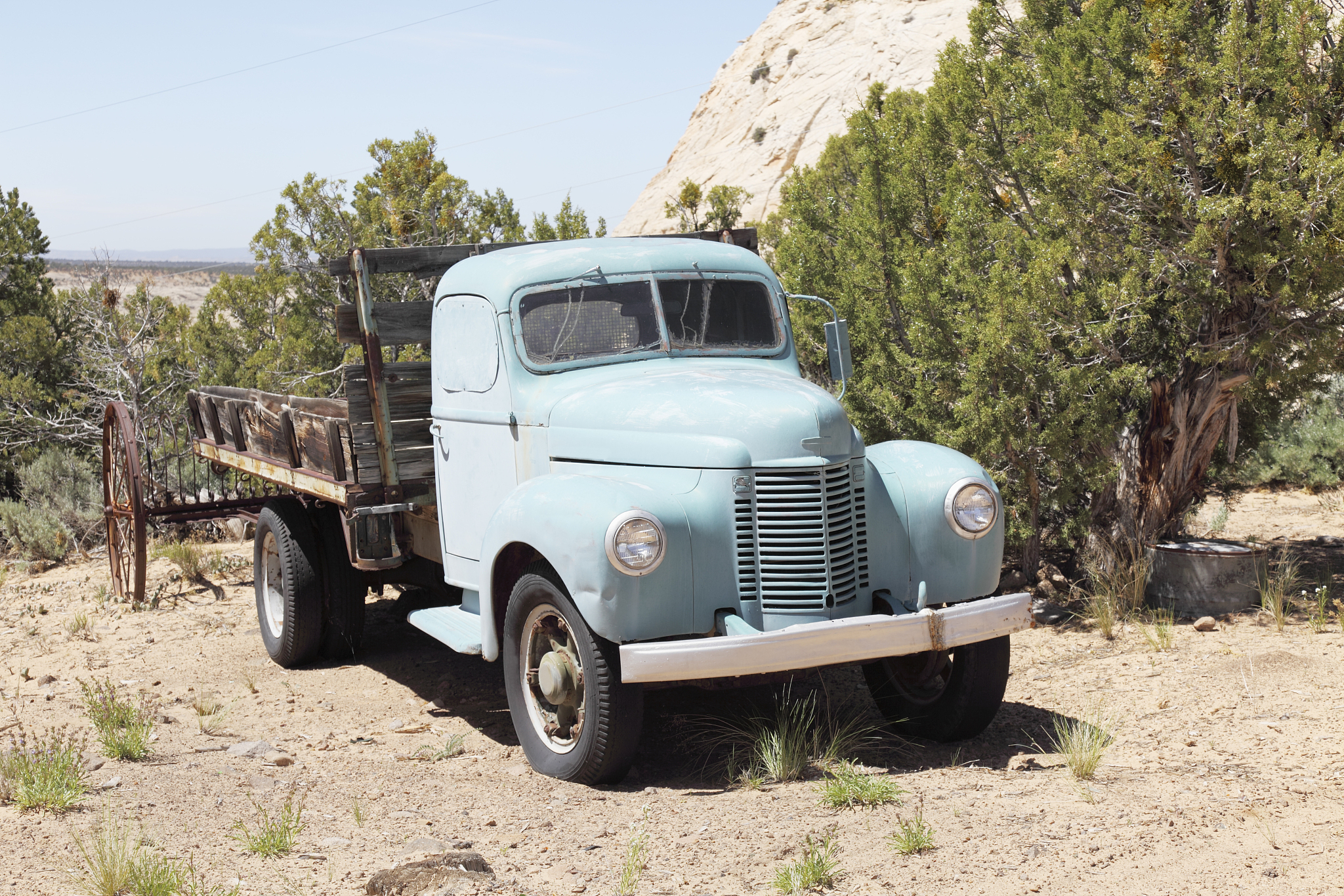 云南新西南技工学校汽修专业就业方向：汽车维修、销售、制造、保险等