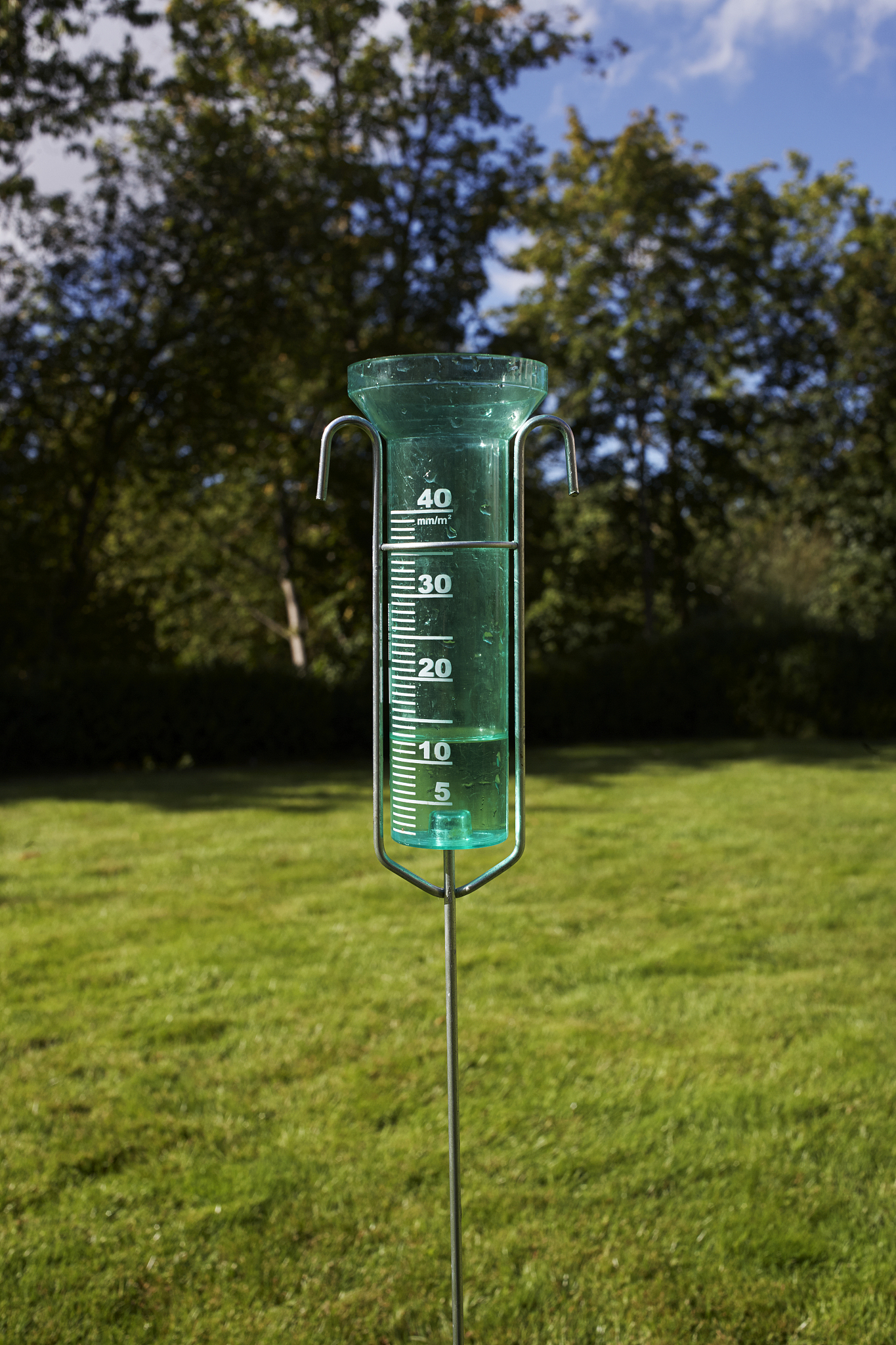 1.8L 水等于多少斤？详细解答！