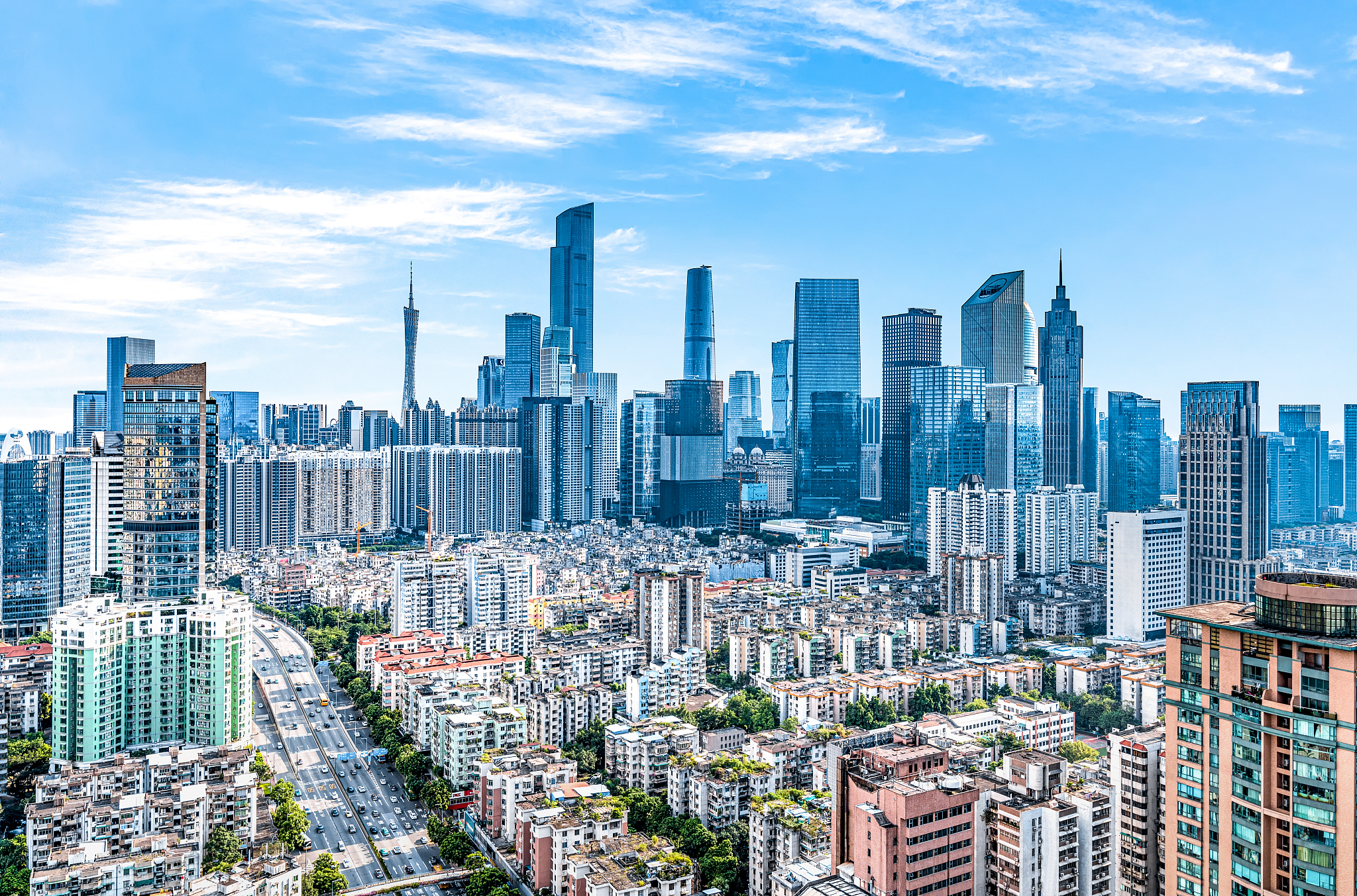 广州白云区房地产行业环境分析：政策、经济、技术、社会影响解读