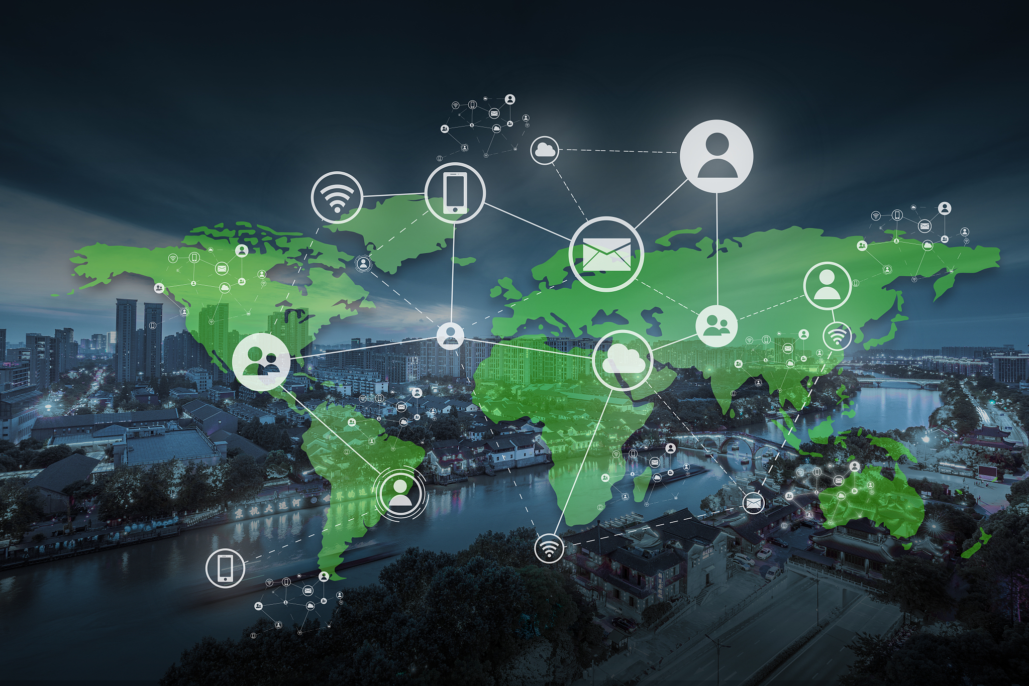 计算机网络技术在农业中的应用：现状、优势、挑战与解决方案