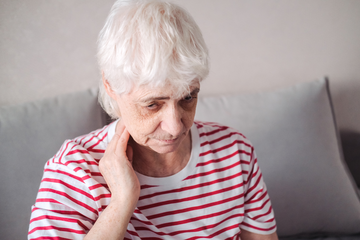 如何减少白头发产生