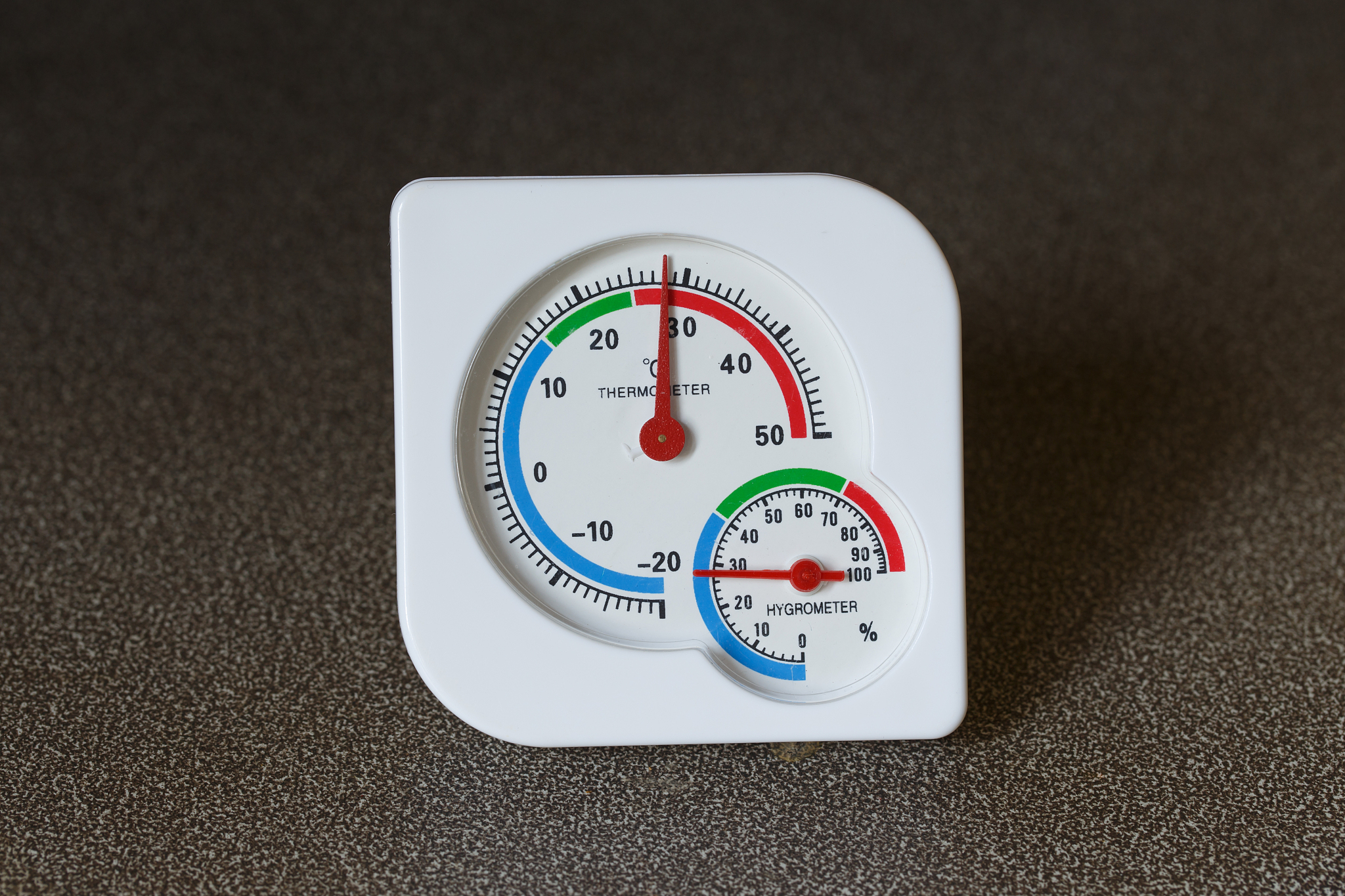 棉上衣多久能干？影响因素全解析！