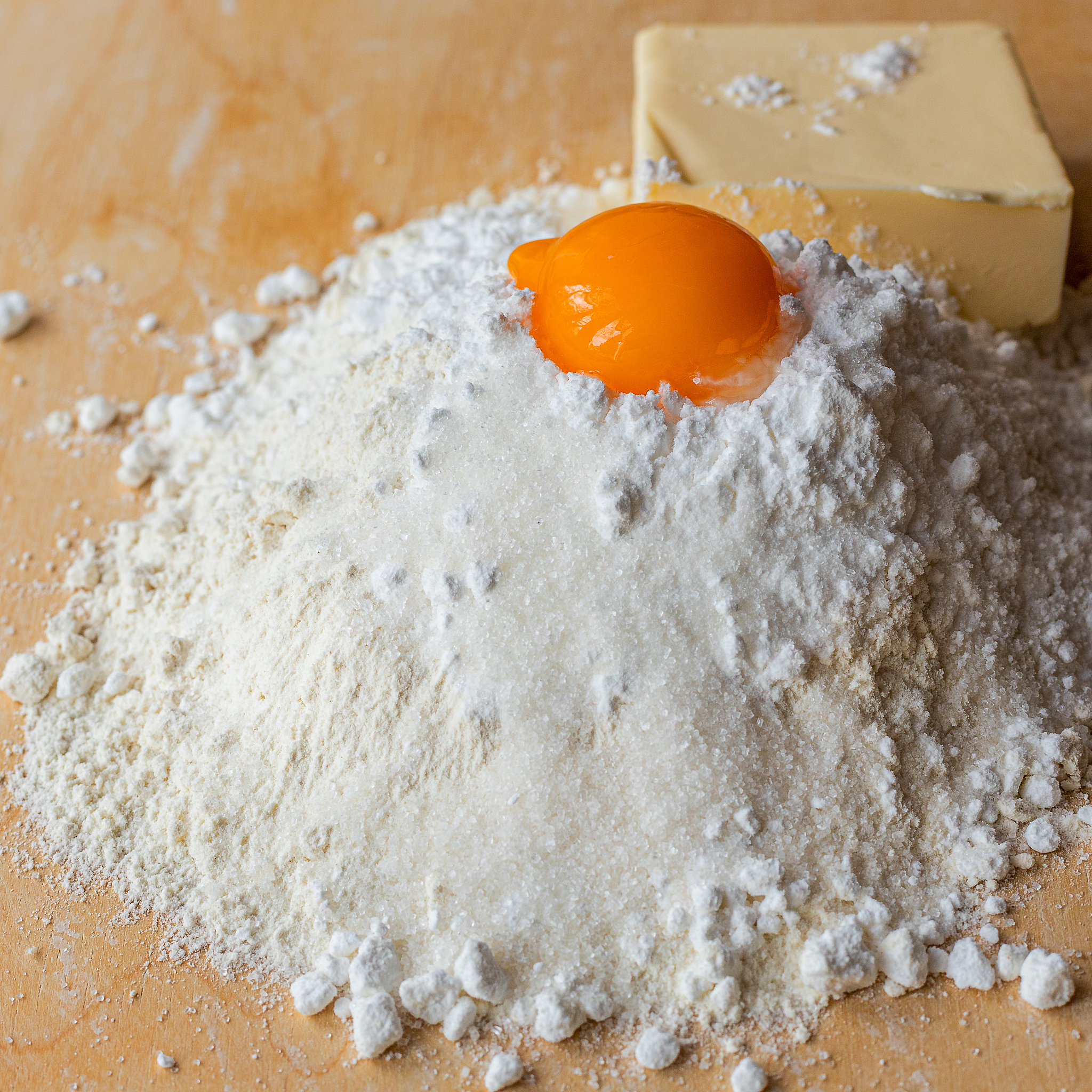 发酵粉的主要成分：碳酸氢钠 (NaHCO3) 和其作用