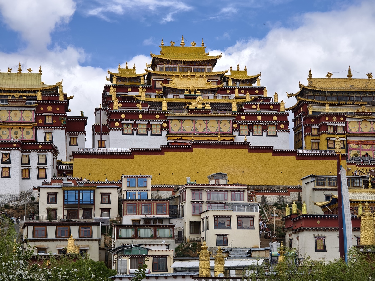 怎么形容藏族建筑