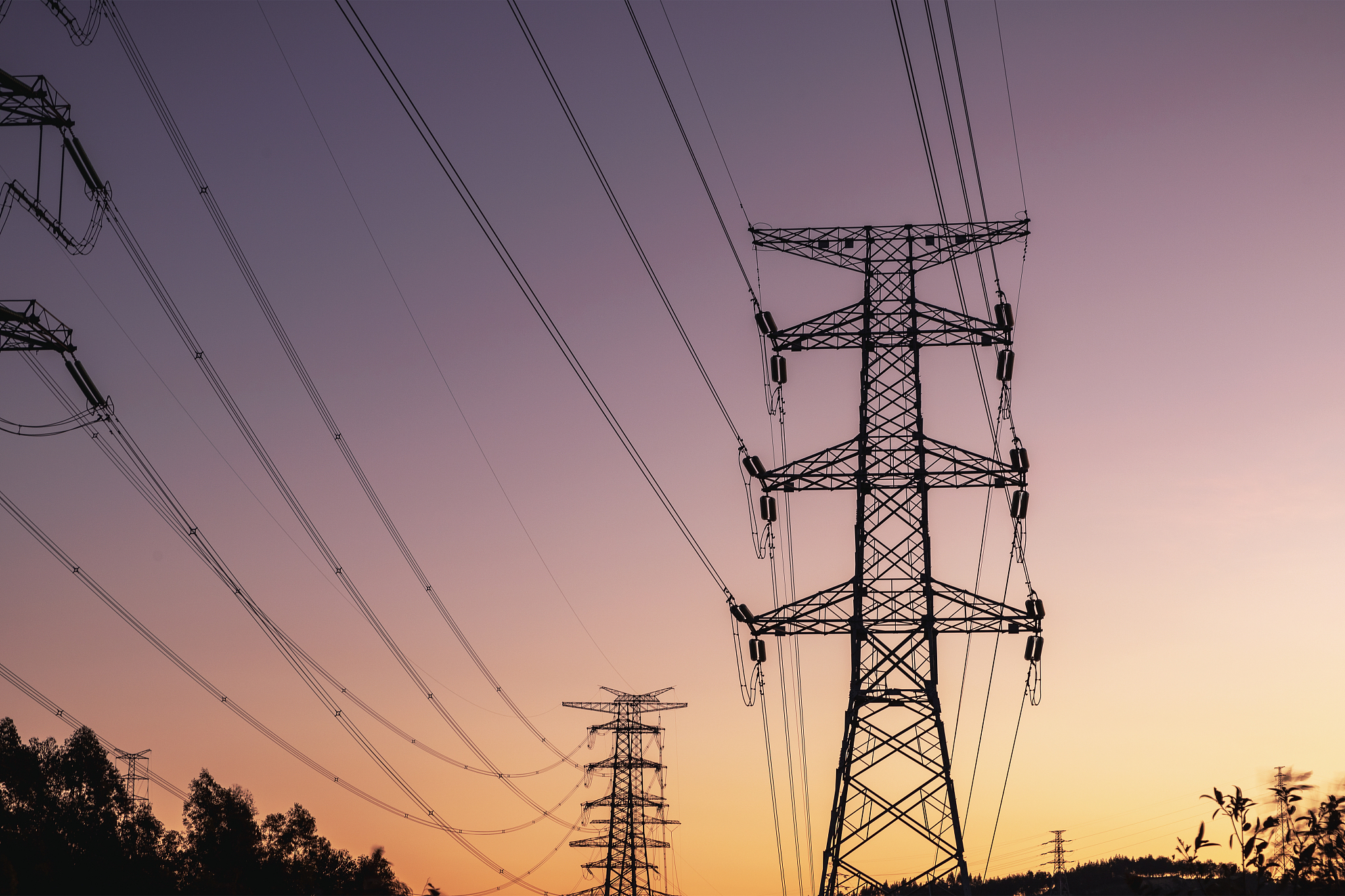 输配电线路施工与运行就业前景好吗