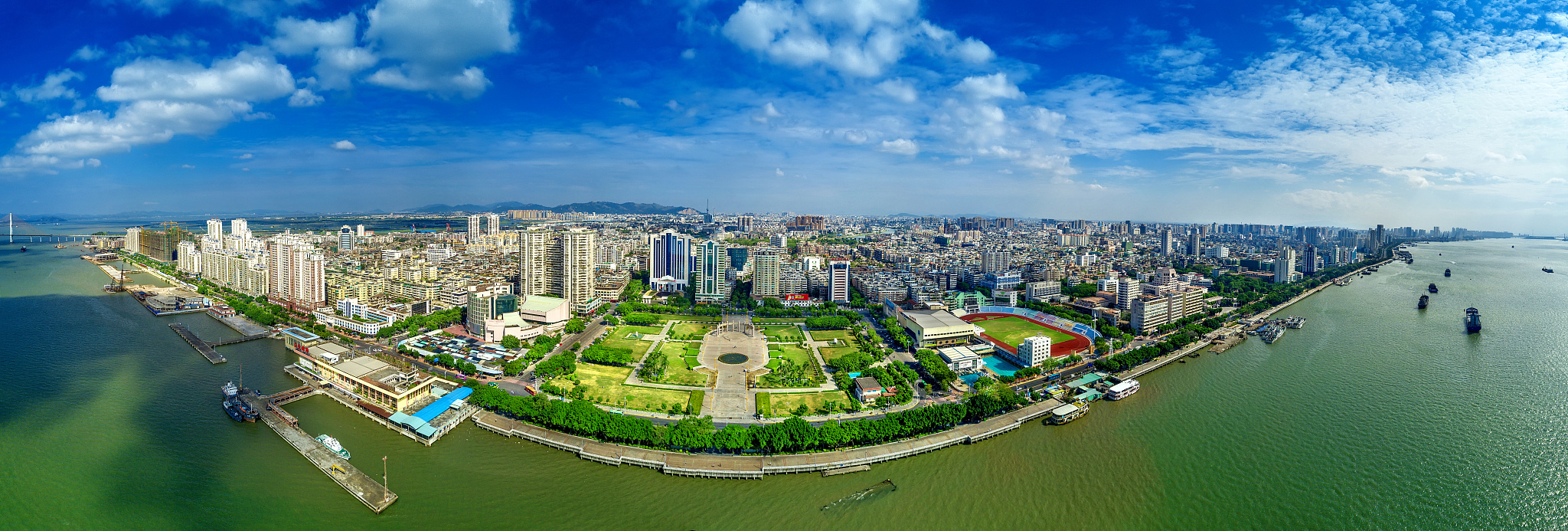 航拍广东省汕头市全景