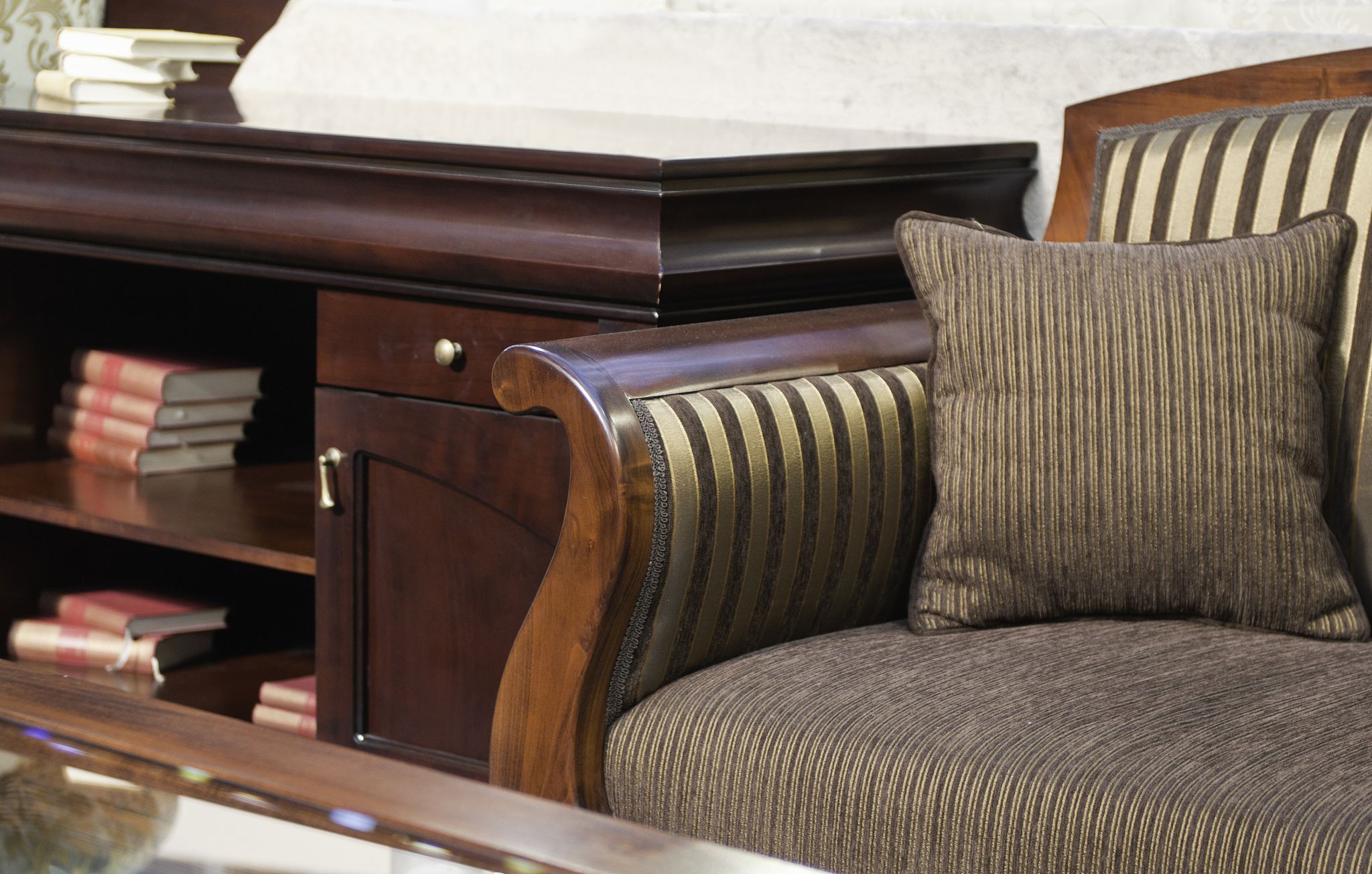classic cabinet furniture