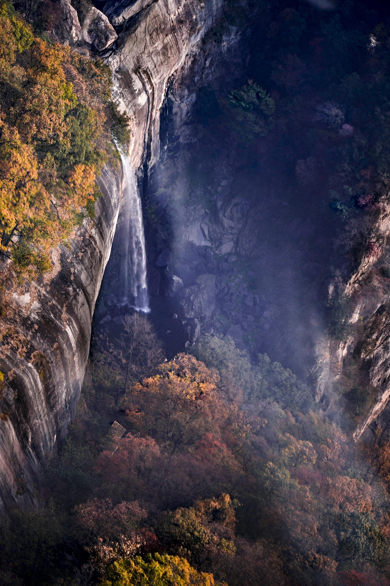 日照香炉生紫烟是化学变化吗？什么是化学变化？