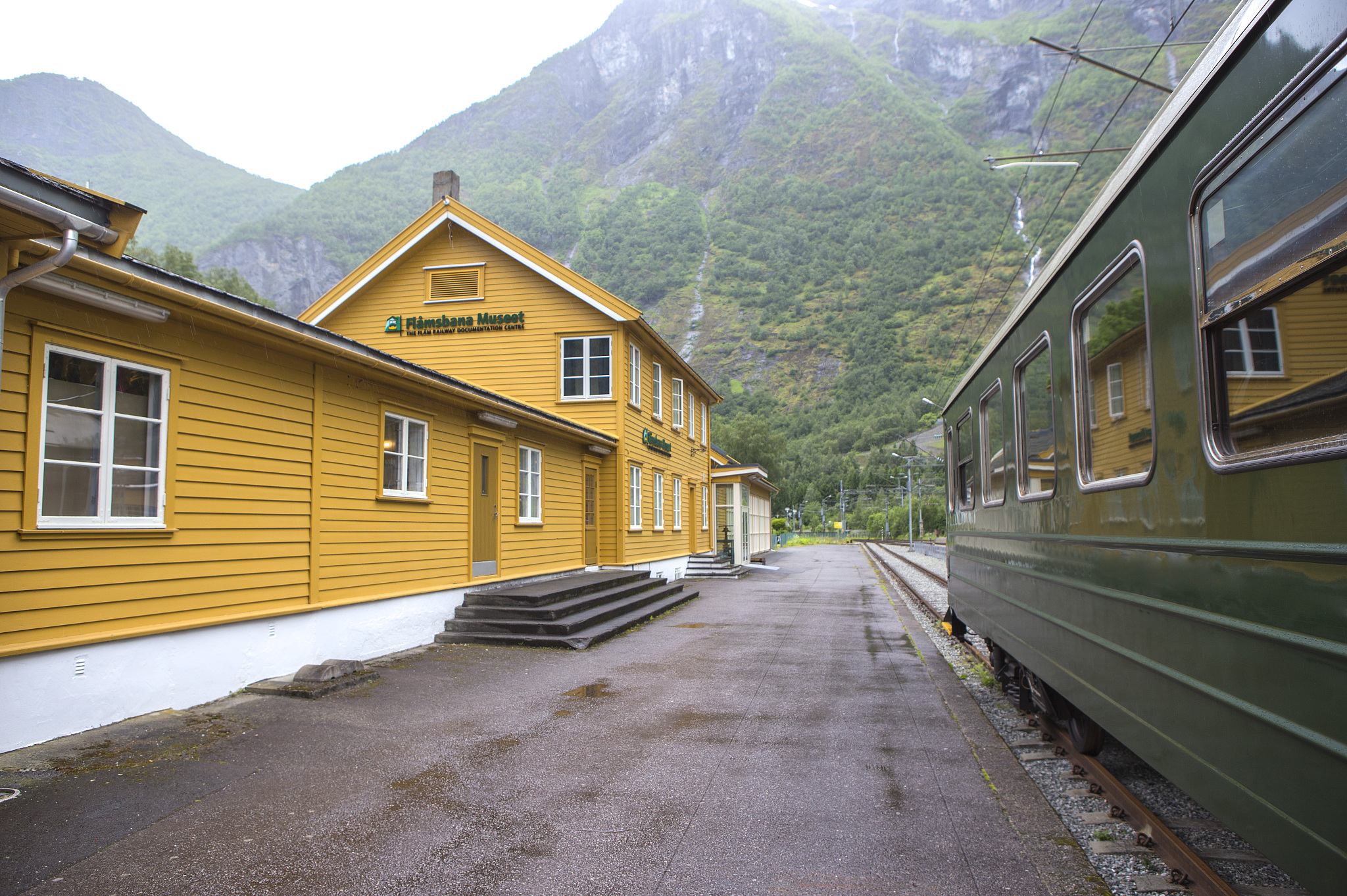 渭南铁路学校招收女生吗？2021年招生信息