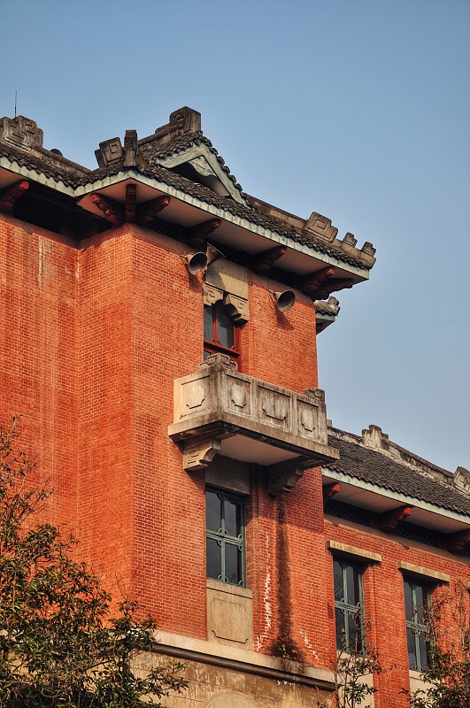 重庆工商学校电子商务专业：发展前景与就业优势