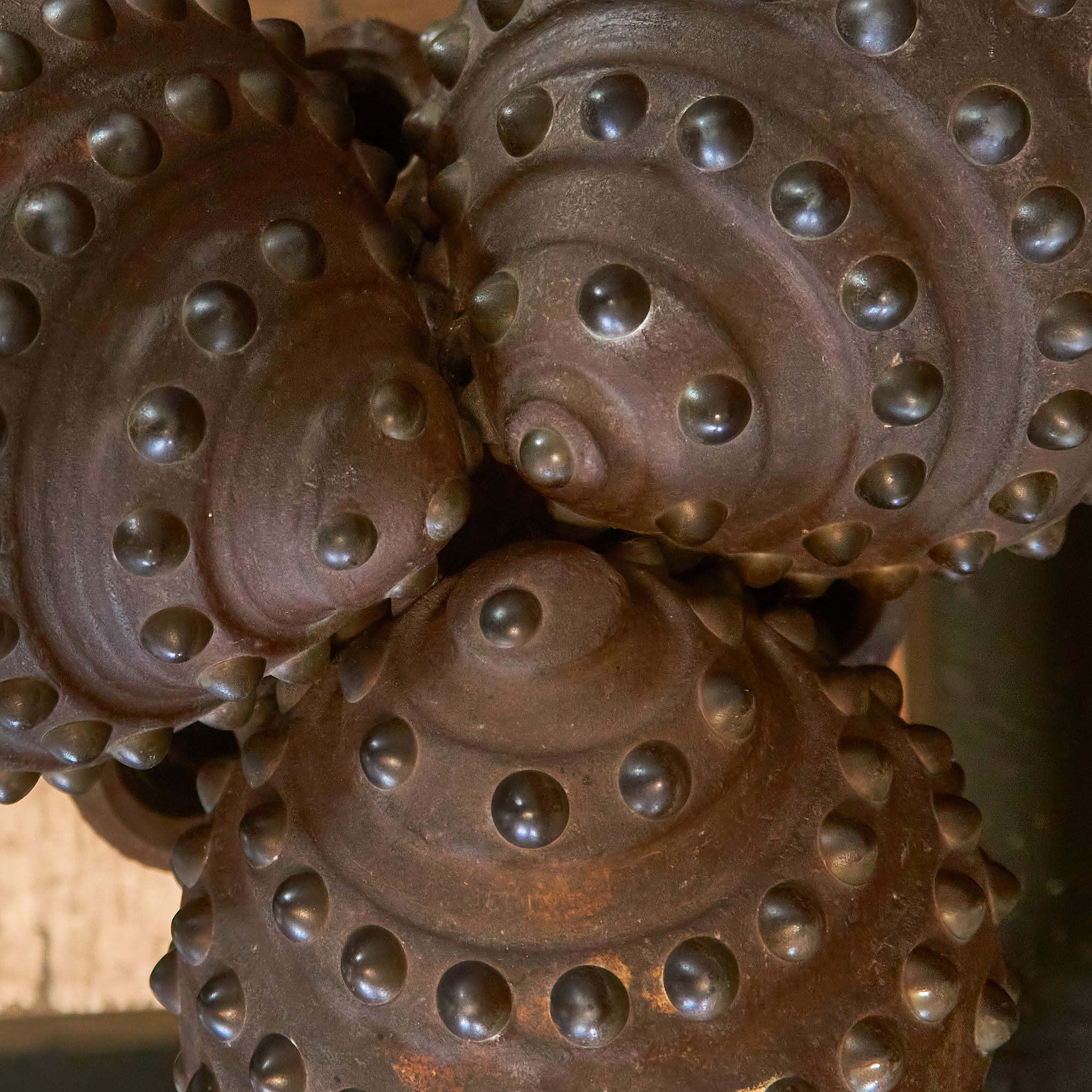 新疆9#钻井开采钻头抛物线选择分析