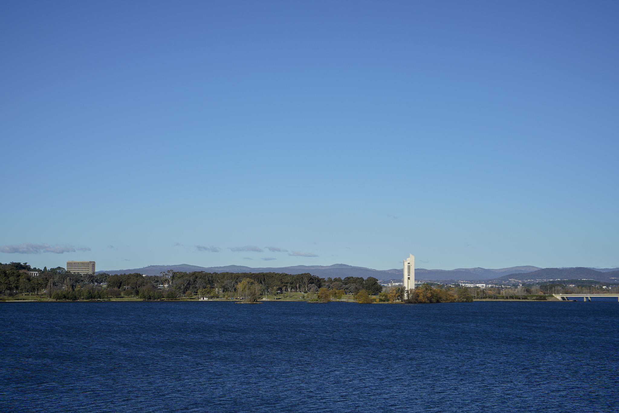 帮我写一个自然风景区设计理念的文章