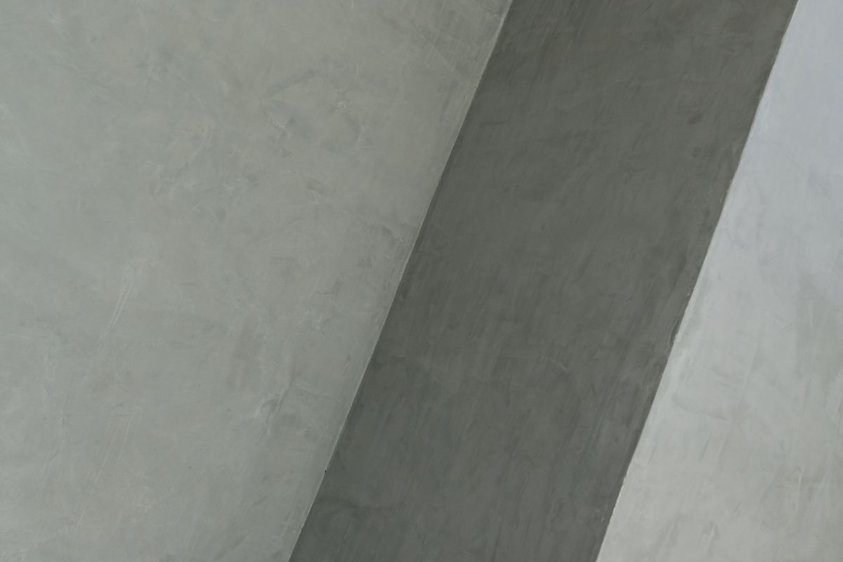 水泥表面刷什么能和水泥不沾