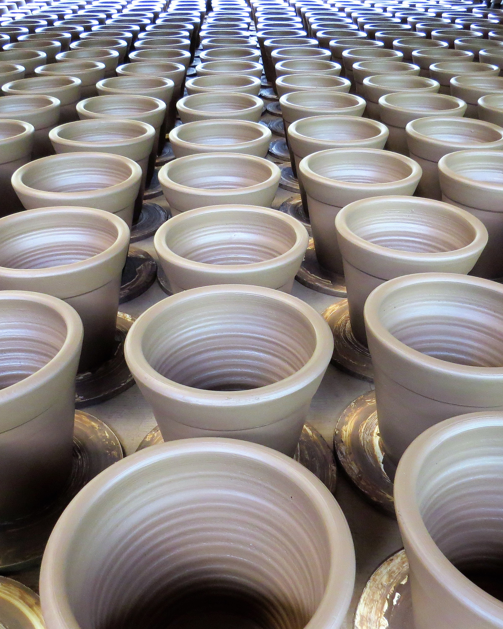 陶瓷坯料类型、配料、成型性能及添加剂 - 完整指南