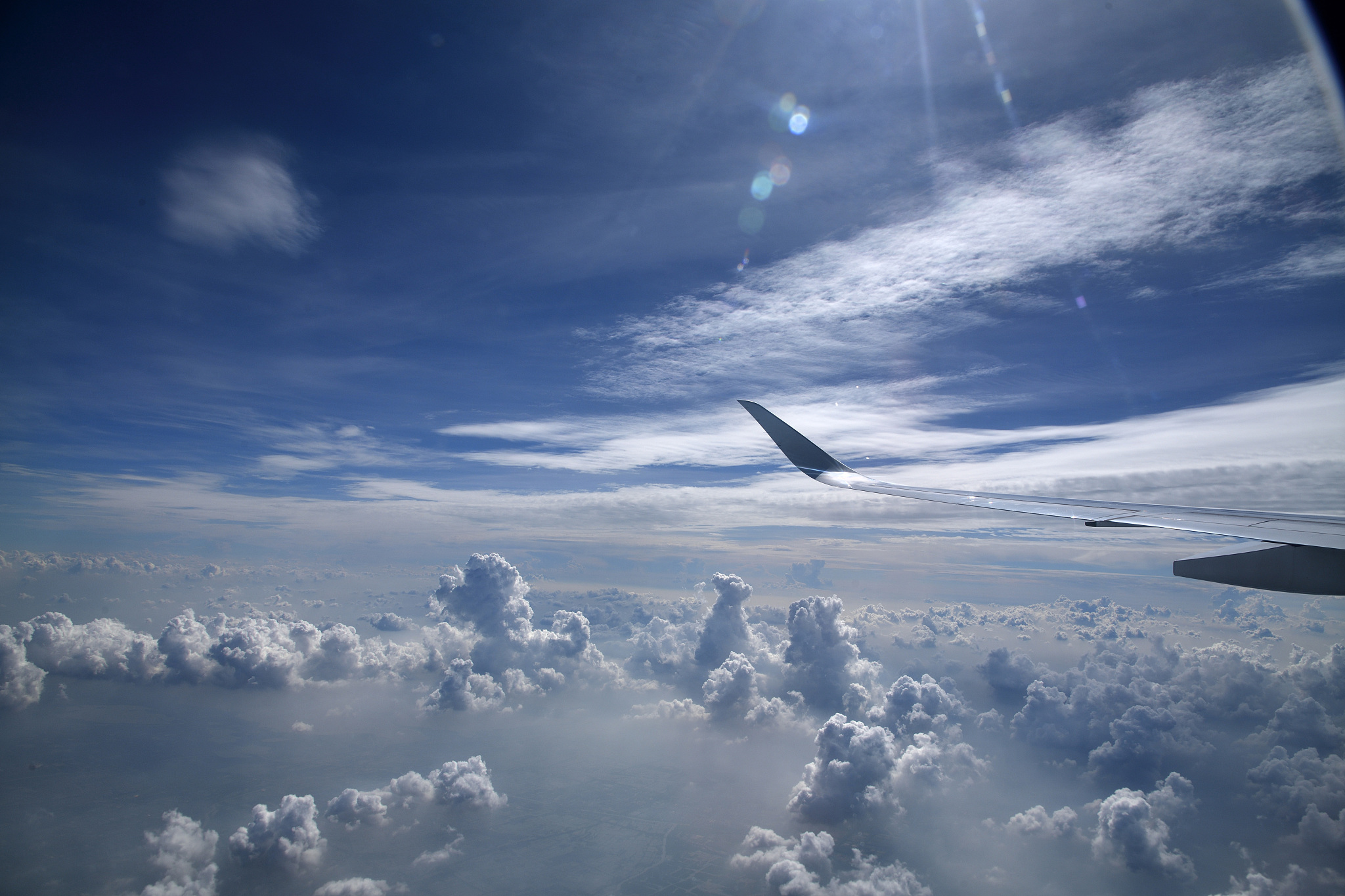 李白乘机游览：一首穿越时空的诗歌