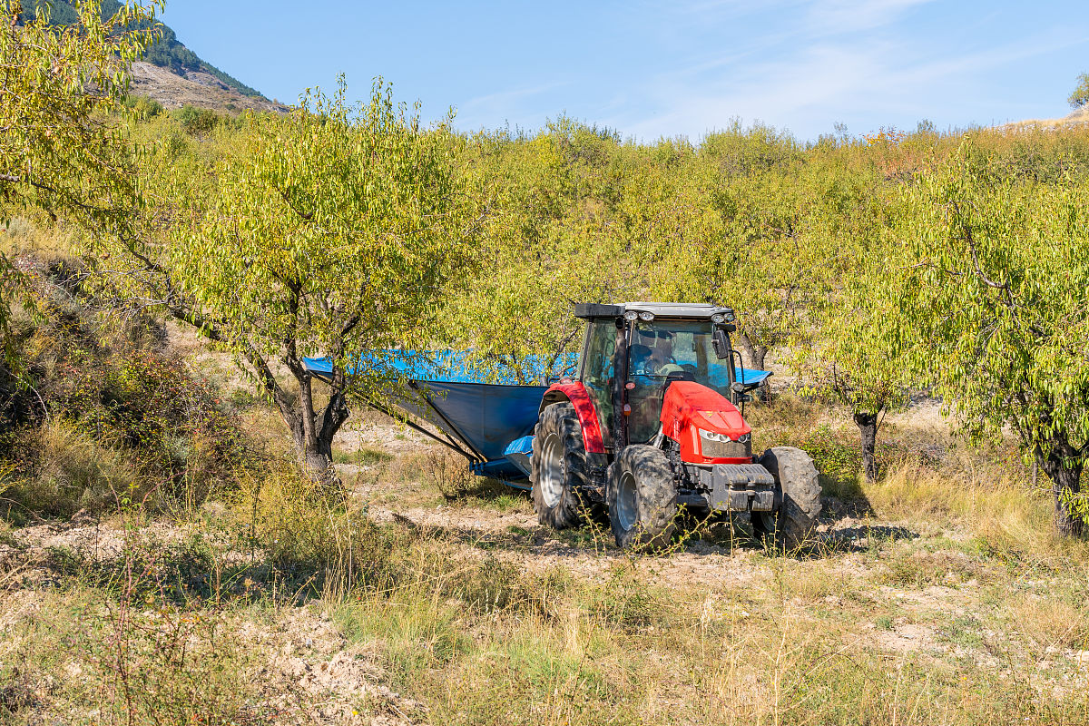 红河州中等农业机械化技术学校官网 - 农业机械化人才培养基地