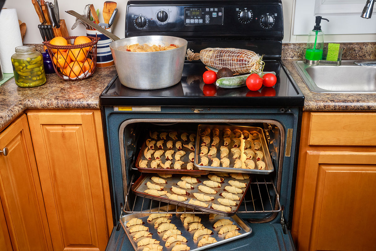 空气炸锅vs烤箱：哪种更适合你？