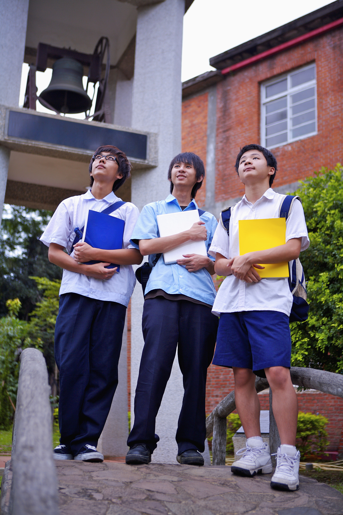 重庆卫生学校初中生报读条件-招生要求及录取标准