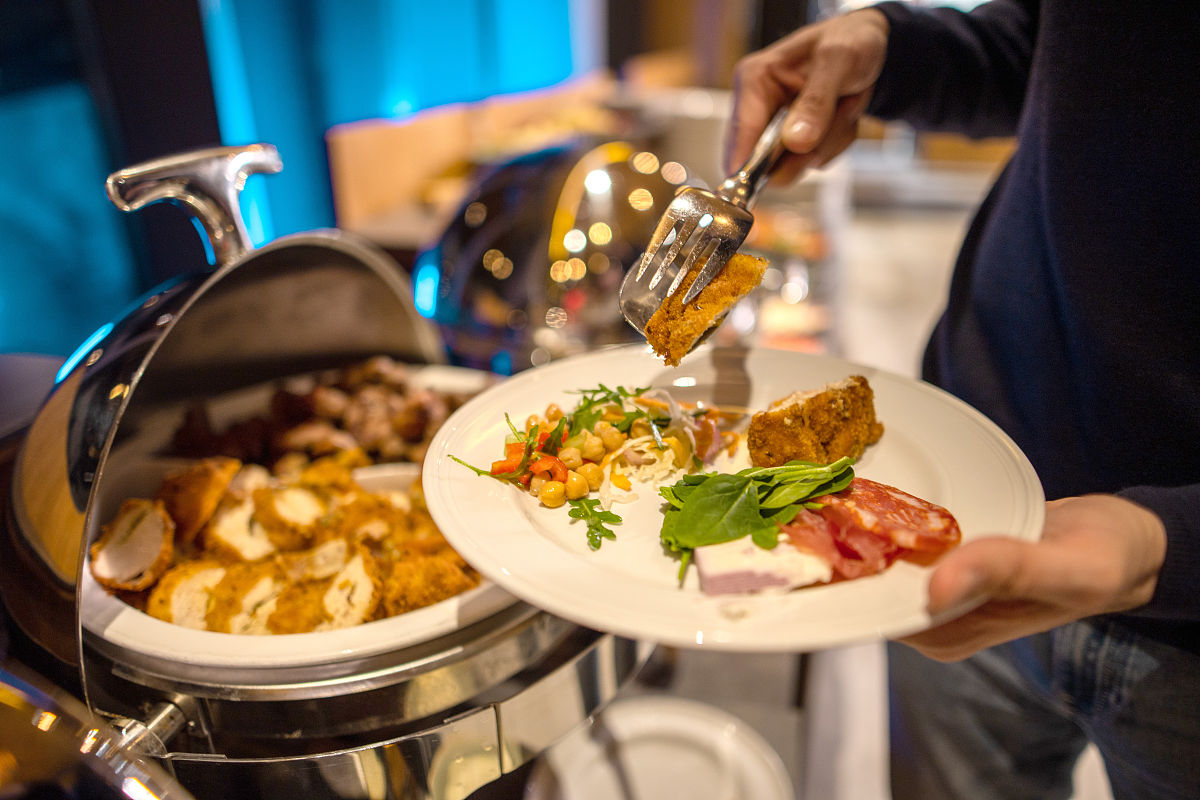 以中餐厅在丹麦写800字的课程报告内容