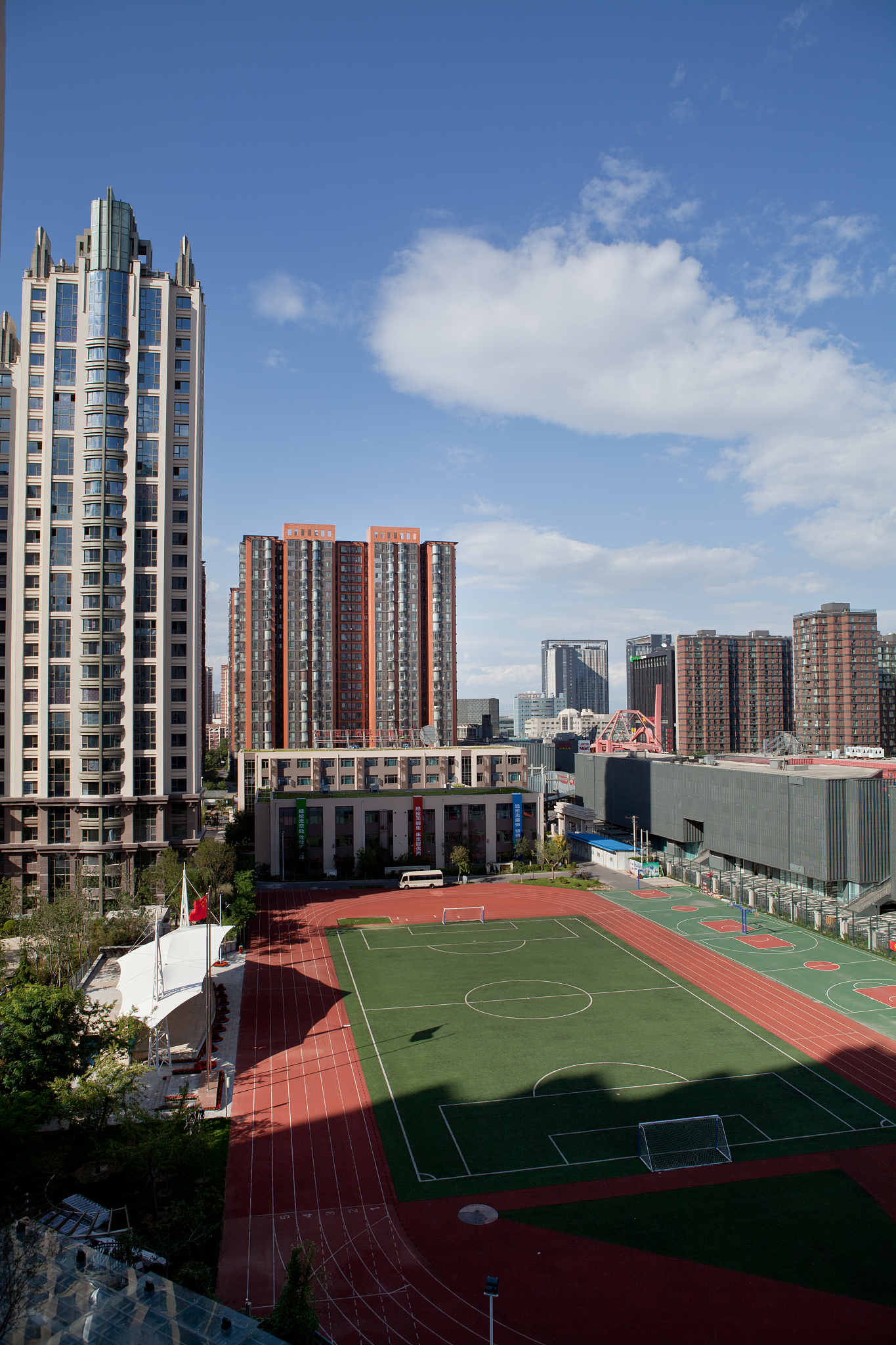 西安阎良区职教中心地址在哪里？