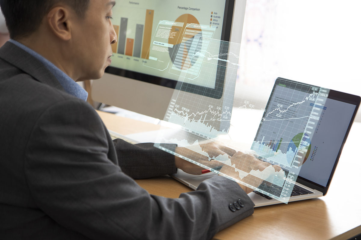 合盛硅业绩效评估：从十个维度全面分析