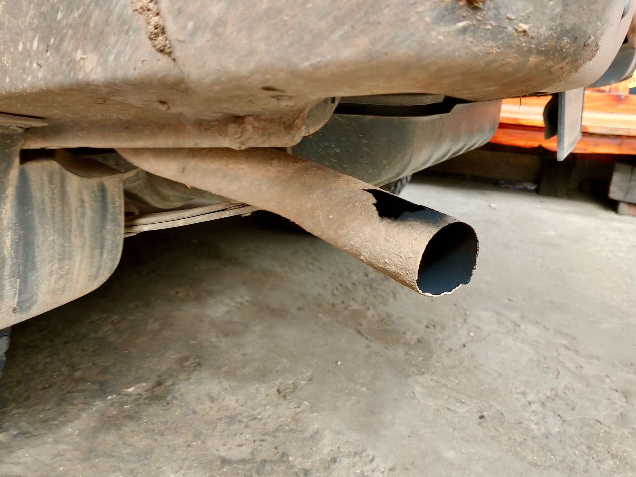 汽车发动机节油原理与分析：提升燃油经济性，减少环境污染