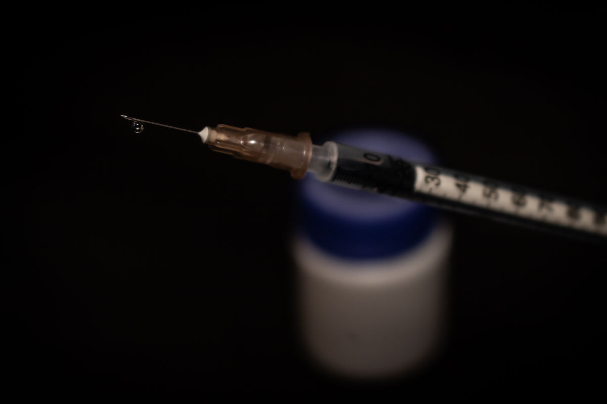 诺和灵注射笔电池更换指南