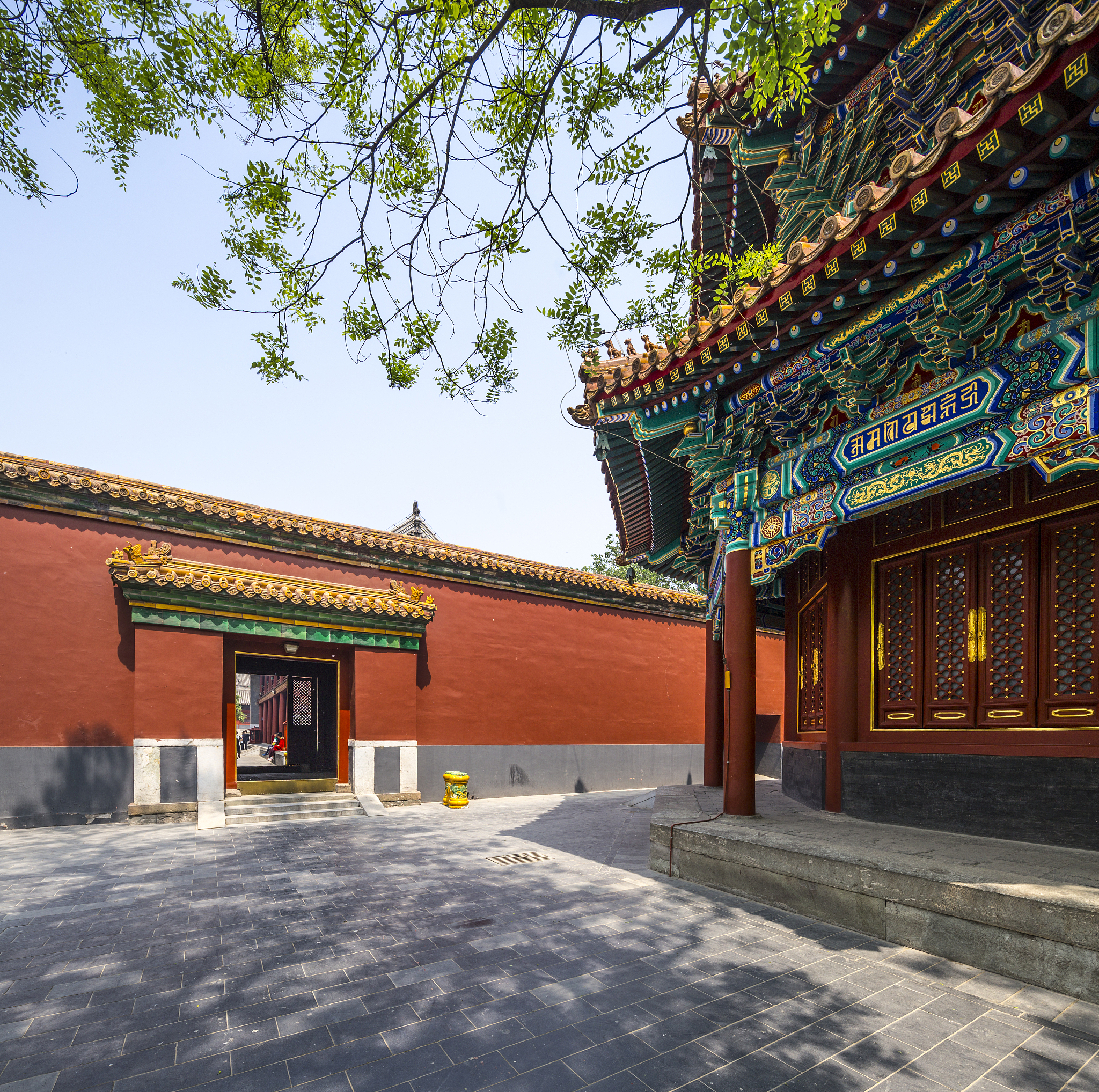 中国古建筑对称美：故宫、颐和园、大雁塔的经典案例