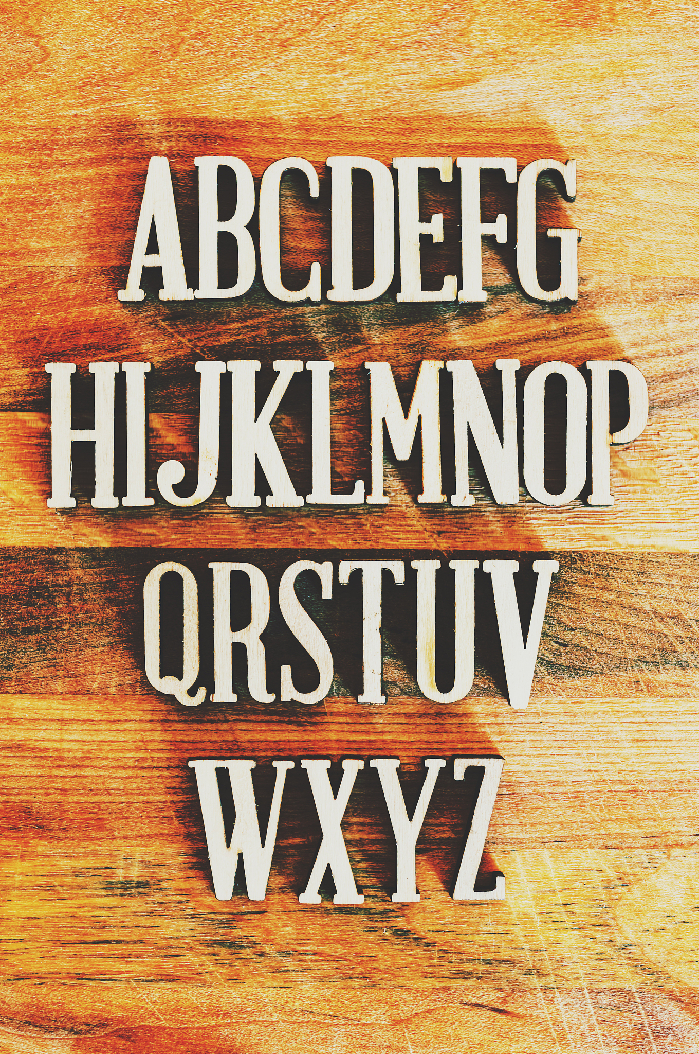 EIUJLL 能组成哪些单词？