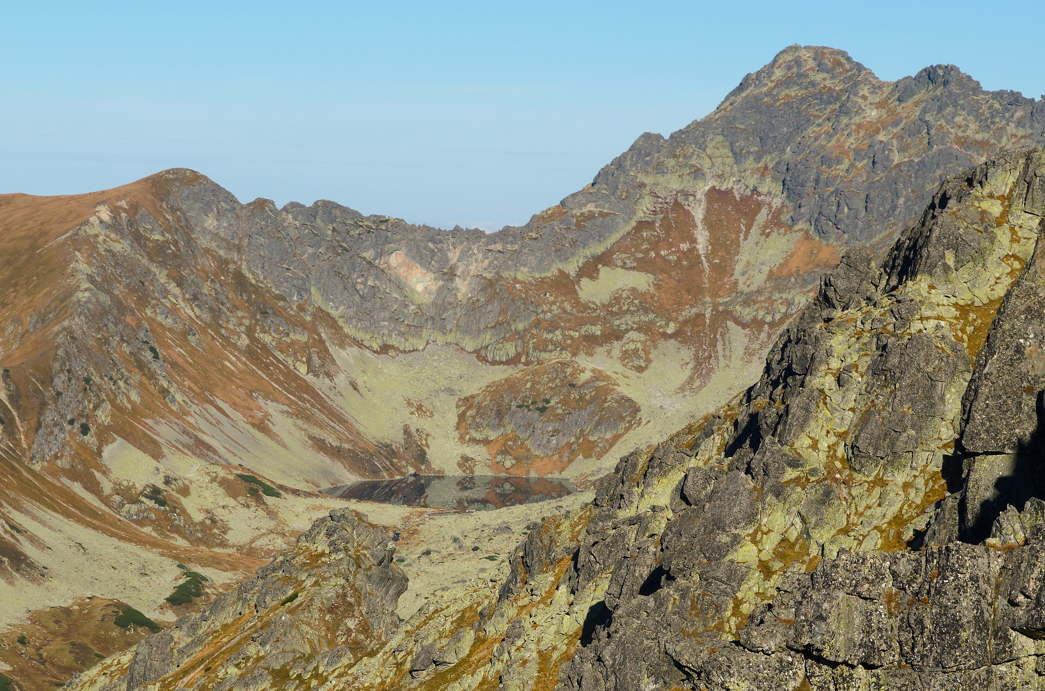 Mount Huang: A Journey Through History, Culture, and Natural Splendor